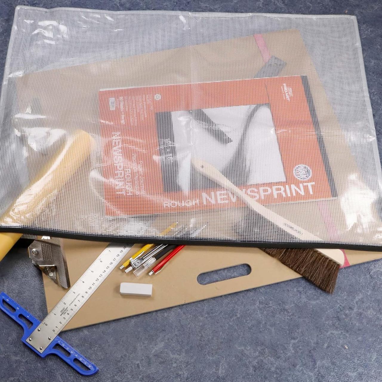 Pro Art Mesh & Vinyl Zipper Bag 23x31