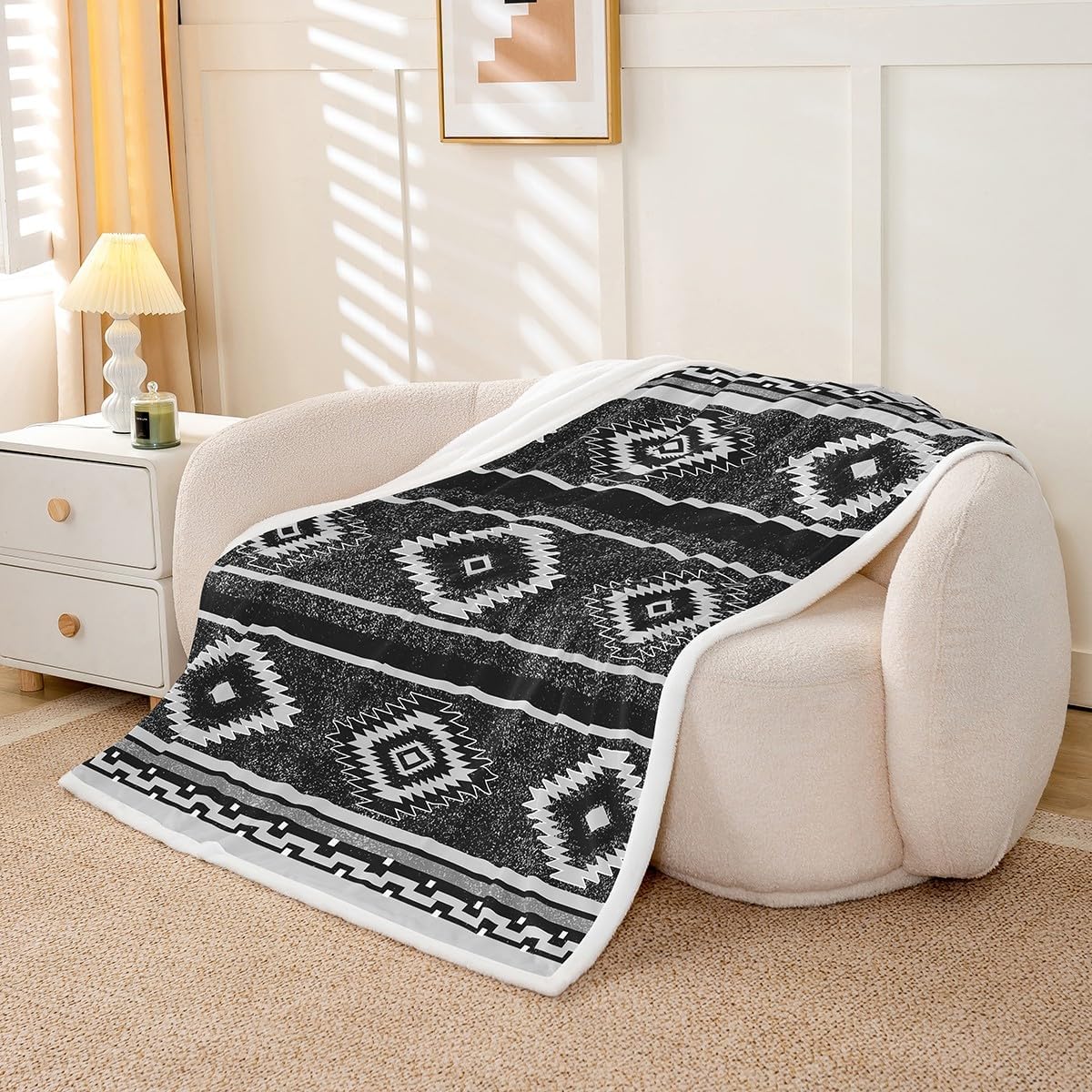 Feelyou Southwest Native American Design Sherpa Blanket Plush Fuzzy Southwestern Geometric Fleece Throw Blanket Throw 50"x60" Black Gray Boho Women Men Tribal Room Decor Soft