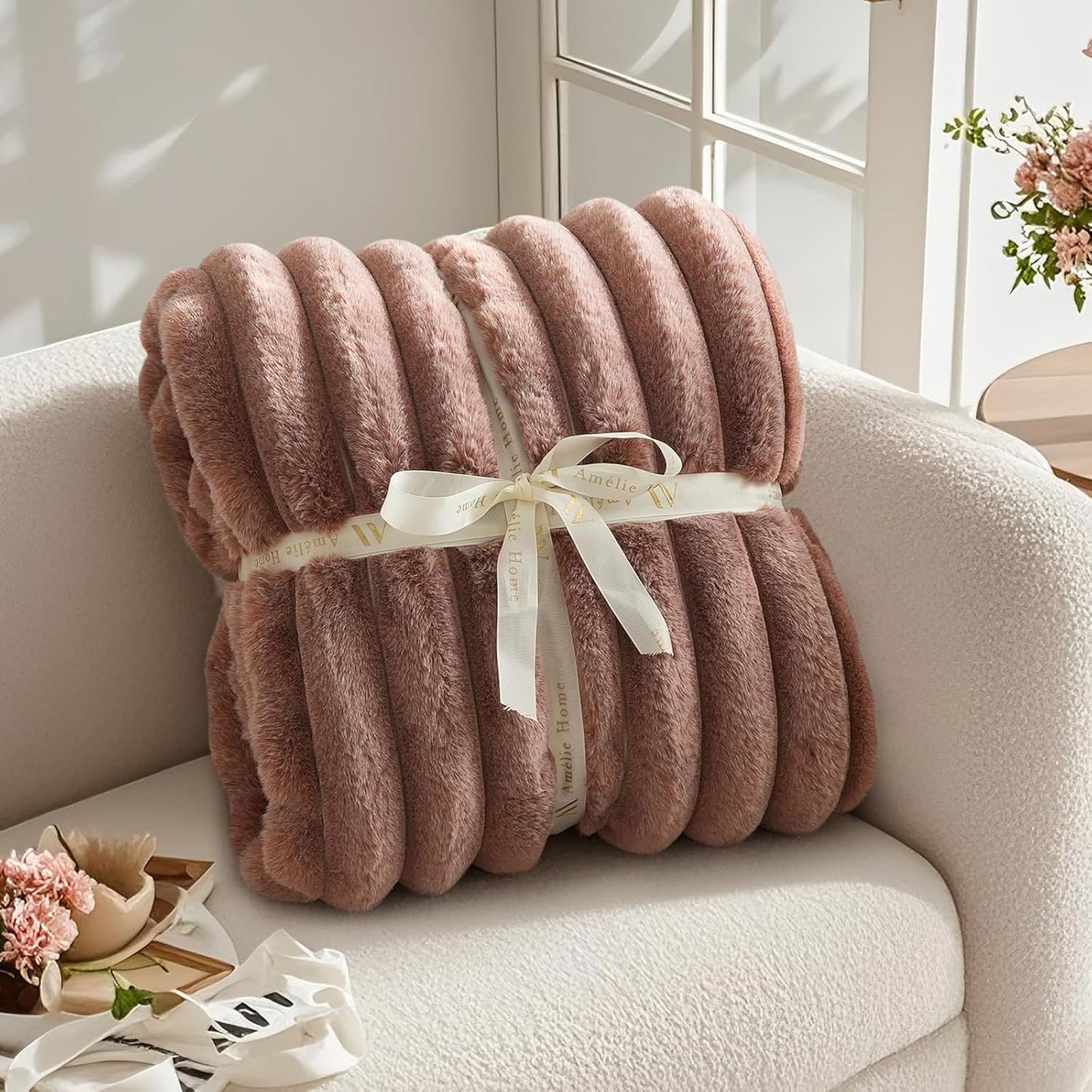 Amélie Home Faux Fur Throw Blanket for Couch, Ultra Cozy Fuzzy Fluffy Fur Luxurious Soft Striped Plush Gift Blankets for Family Sofa Chair Bedroom, 55"x70", Cationic Fox Pink Brown