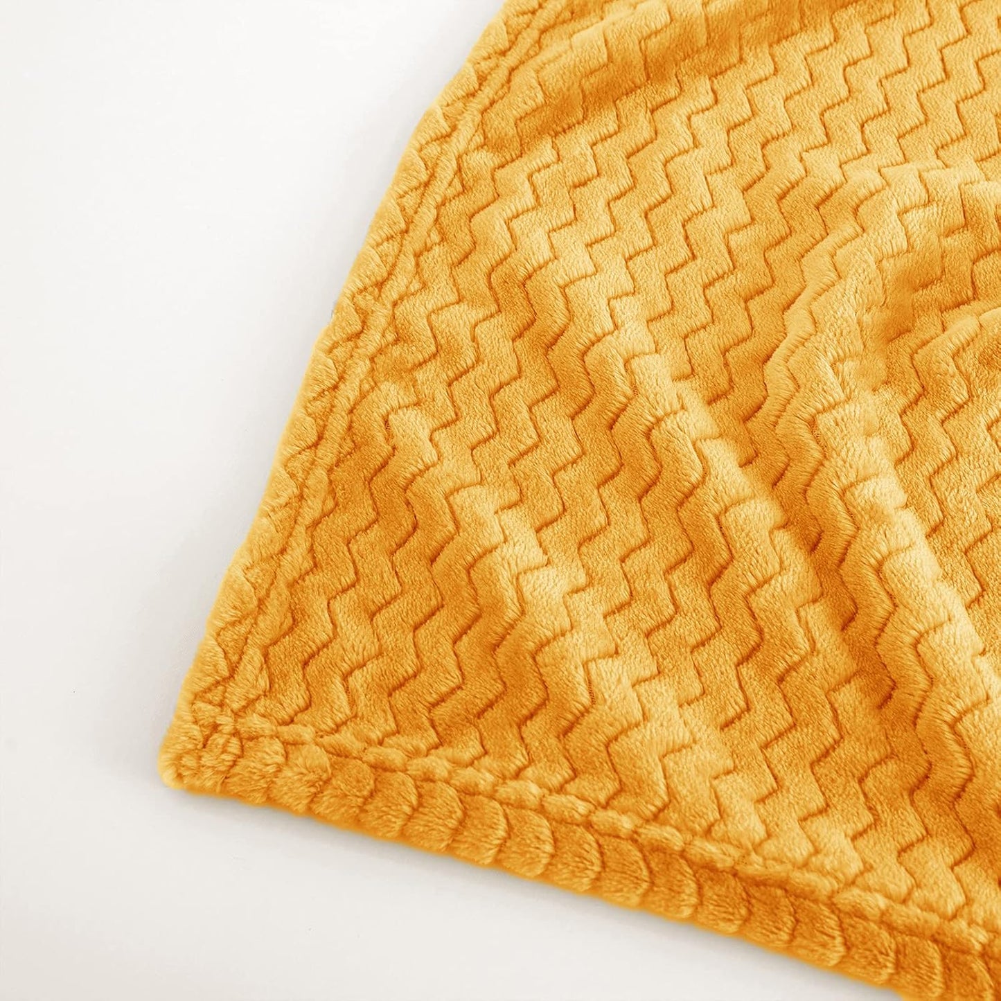 Whale Flotilla Breathable Fleece Twin Size Blanket for Bed(90x66 Inch), Super Soft Fuzzy Blankets for All Season, Lightweight and Fluffy, Yellow(Chevron)
