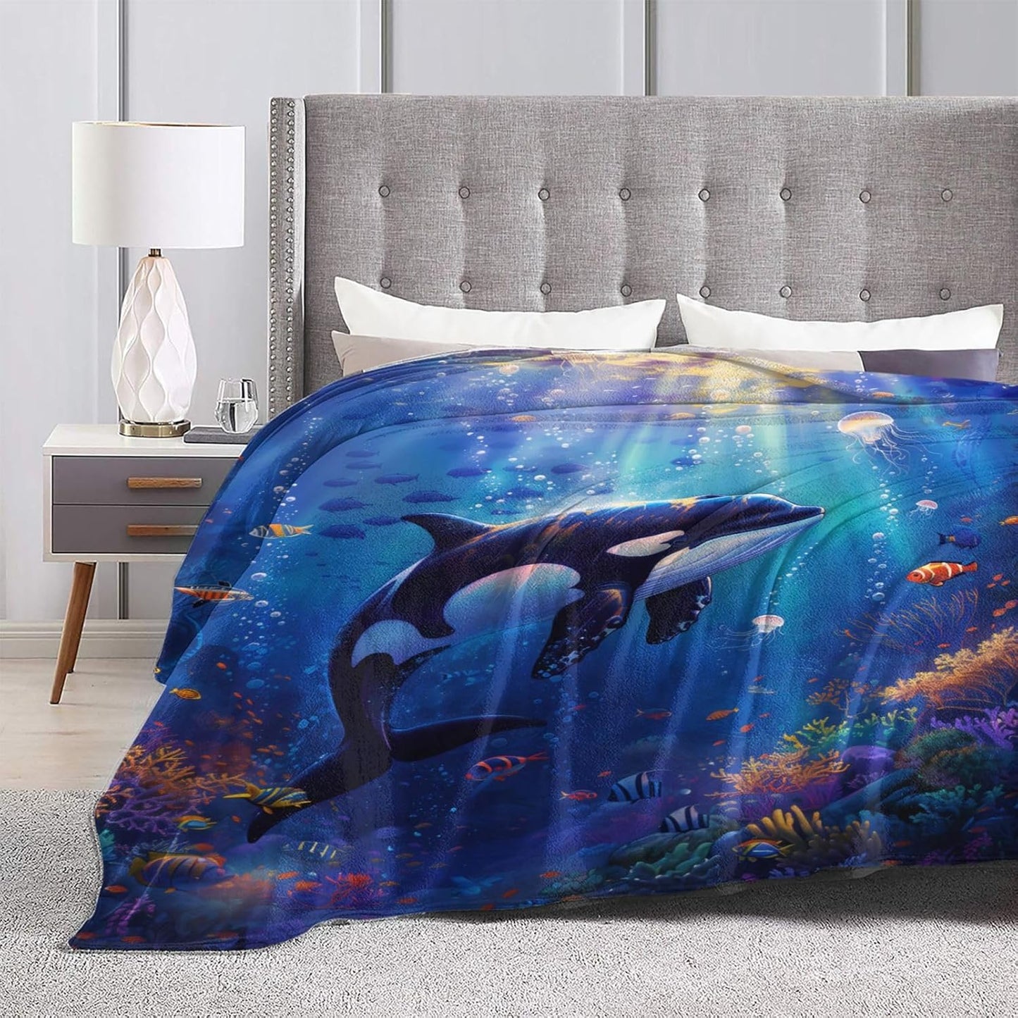 Orca Blanket Gifts for Kids Adults, Flannel Killer Whales Throw Blankets for Bed Living Room Sofa Couch Traveling Camping, Soft Warm Lightweight Plush Fish Ocean Orca Decor 50x60in