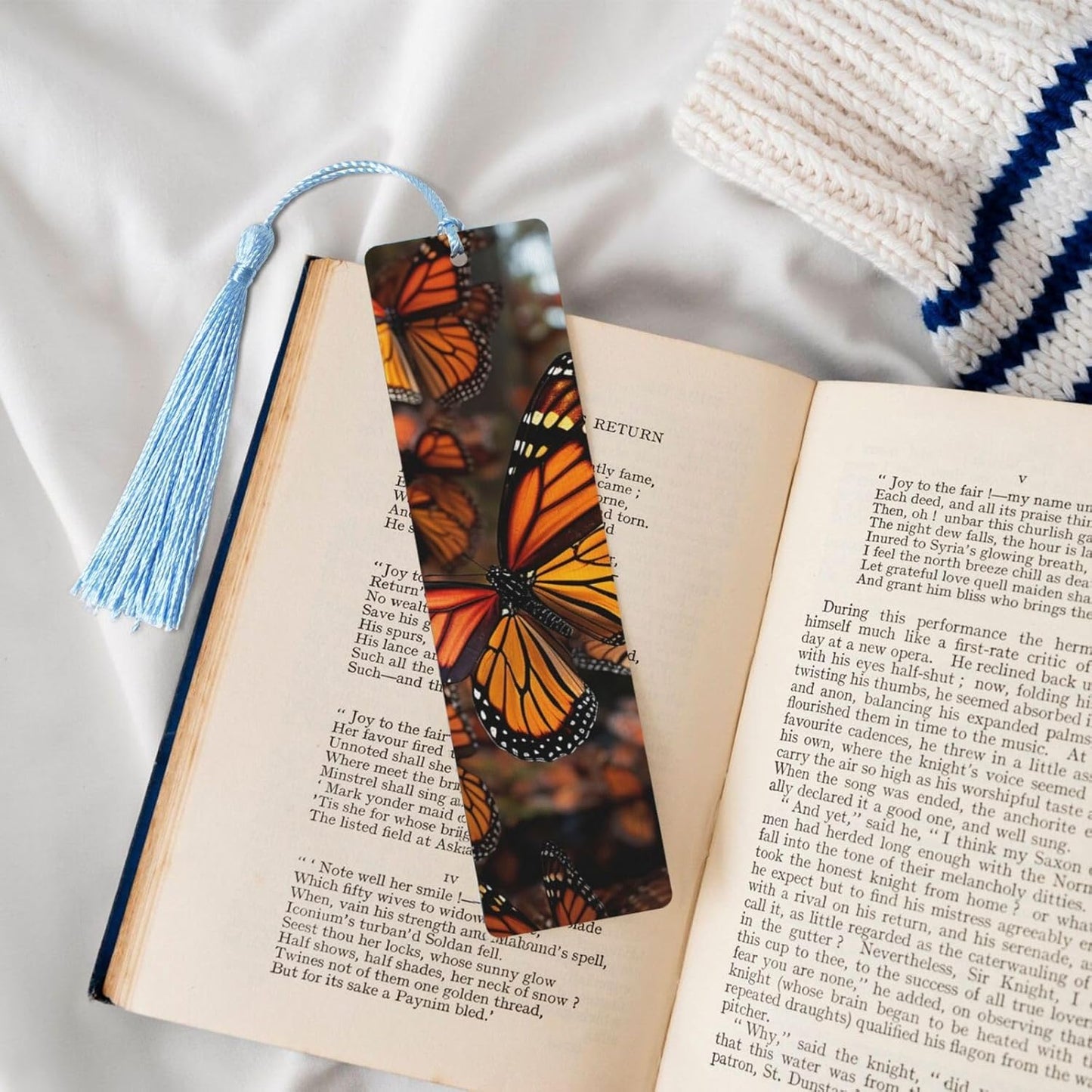 Monarch Butterflies Wood Bookmark for Book Lovers Birthday Teachers Gift, Handmade Craft Book Marks Ornaments with Tassel Exquisite Reading Page Markers for Men Women