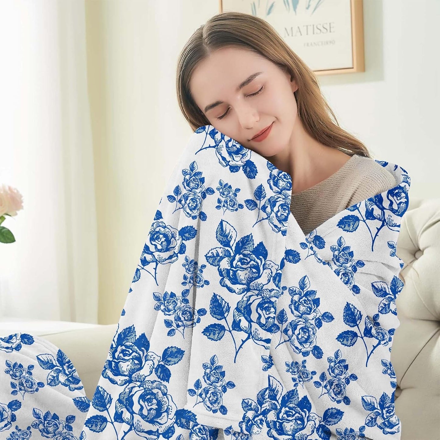 Blue Floral Throw Blanket Blue and White French Country Chinoiserie Flannel Blankets for Couch Bed Living Room Sofa, Decorative Patterned Super Soft Cozy, 50x60 in