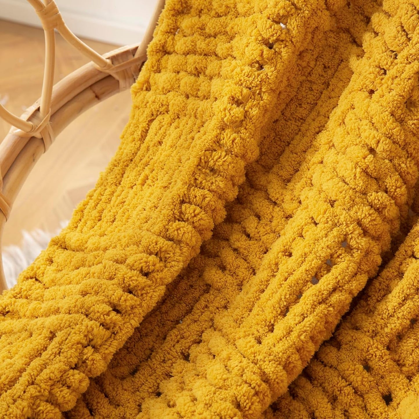 YIRUIO Handmade Chunky Knit Throw Blanket Cable with Checkered Pattern 60x80 Oversized Throw Larger Yarn Ultra Soft Cozy Warm for Home Décor Couch Sofa Bed (Turmeric, Twin XL)