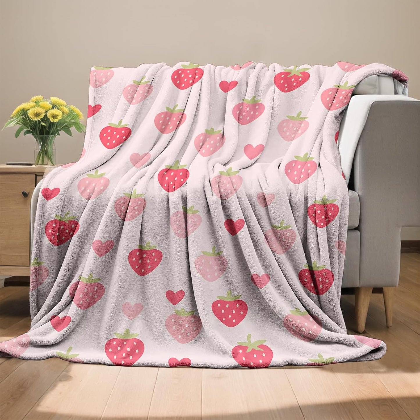 Cute Strawberry Blanket, Heart and Fruit Food Flannel Throw, Soft Cozy Lightweight Throws Blankets for Women Kids Girls, Cartoon Fresh Home Decor for Sofa Couch Bedroom Home, 60x50 Inch