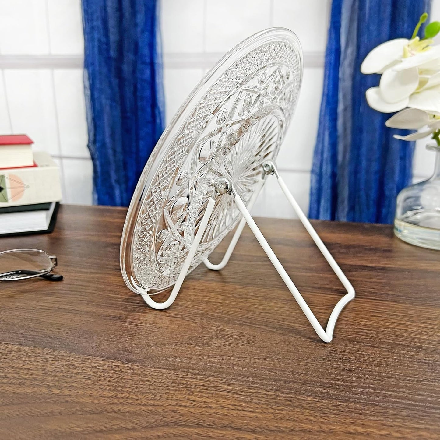 GIBSON HOLDERS 2A Adjustable White Wire Display Easel, 3.625" W x 4" D x 4.5" H, Pack of 2