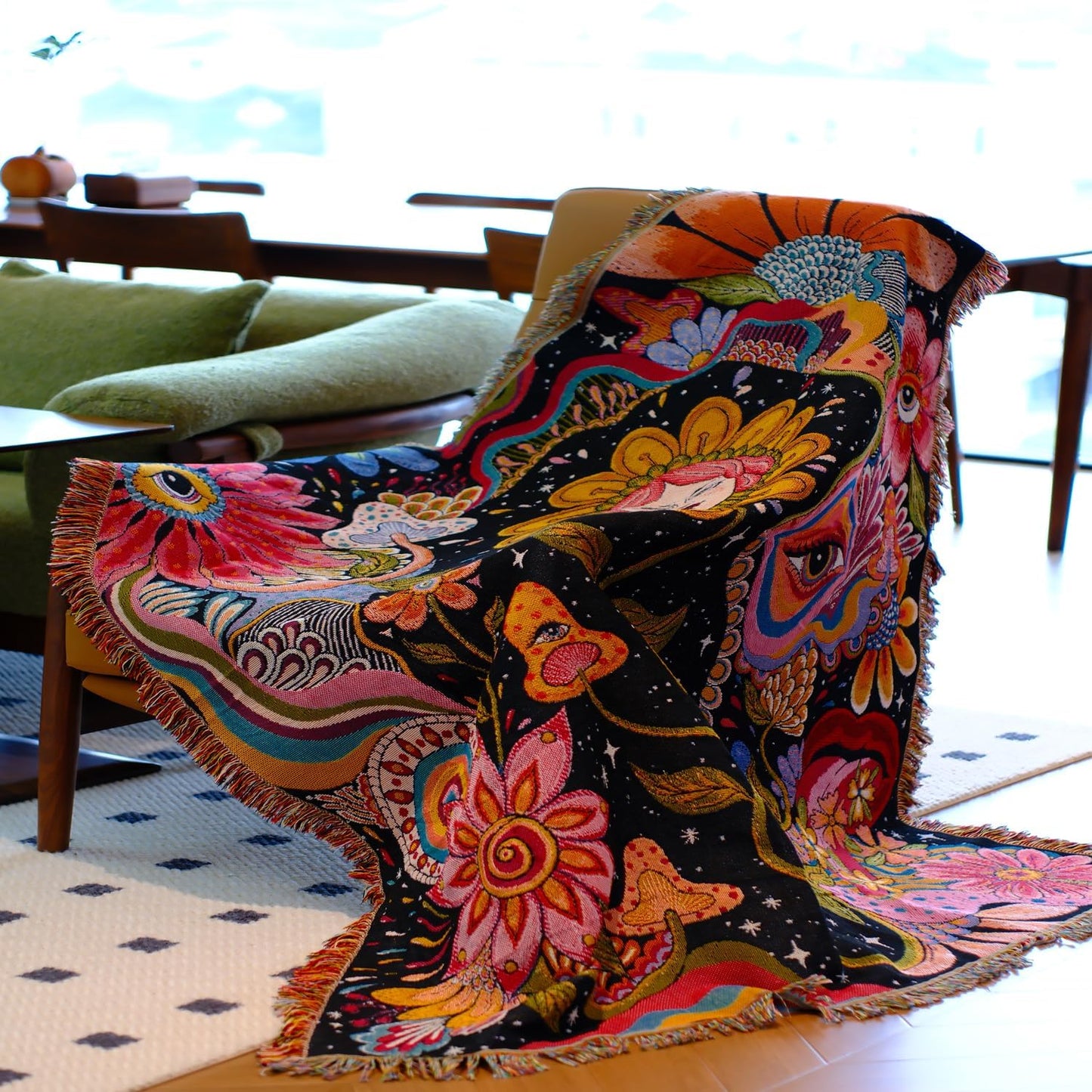 Hippie Flower Boho Throw Blanket for Couch Bed Chair Lounge Hippie Room Decor Reversible Cotton Woven Whimsical Throw Blanket Witchy Room Decor Throws Bed Spread Outdoor Camping Blanket 51x59 Inches