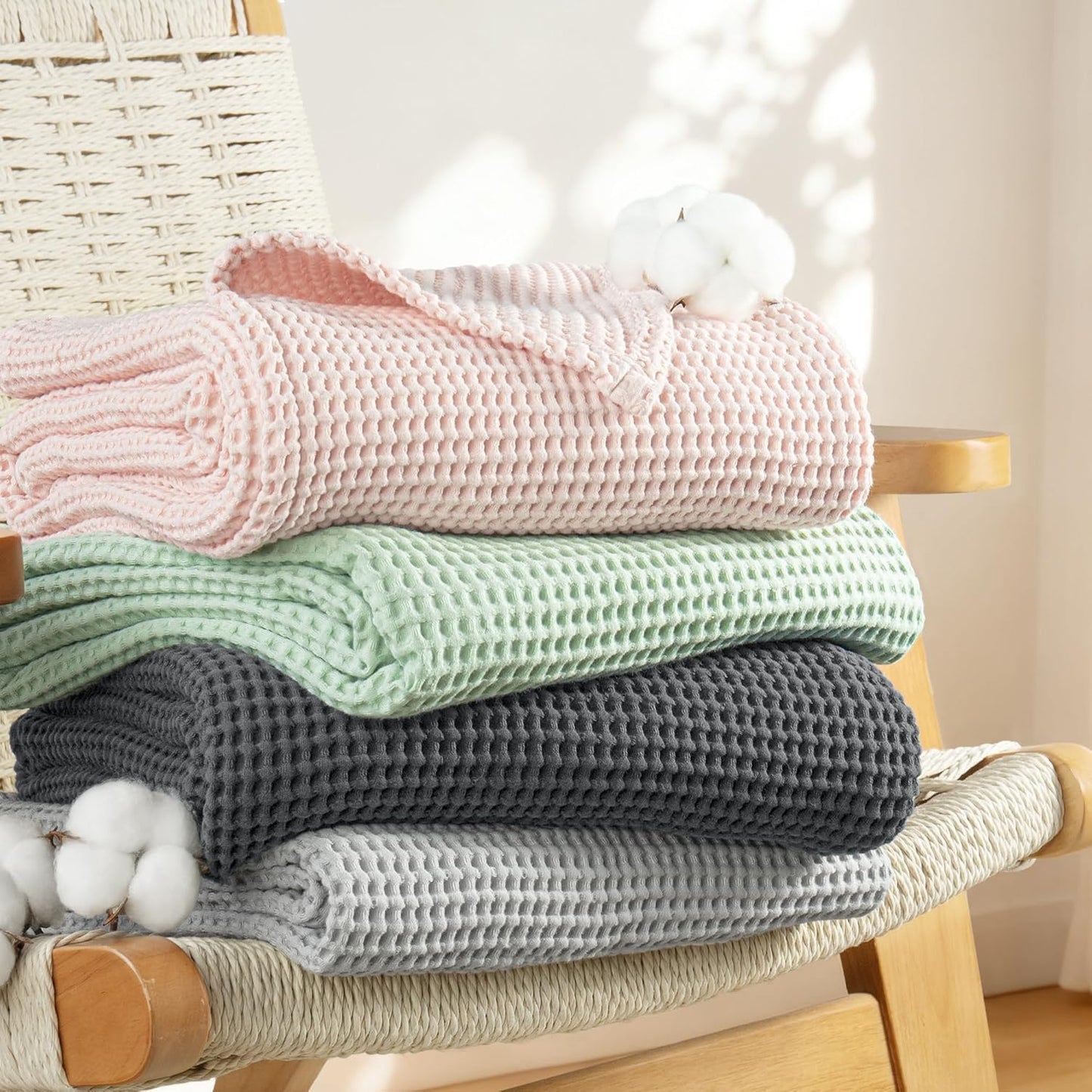Exclusivo Mezcla 100% Cotton Waffle Weave Blanket Queen Size, Soft, Lightweight and Breathable Muslin Gauze Blanket for Bed, All Season, 90"x90", Dark Grey