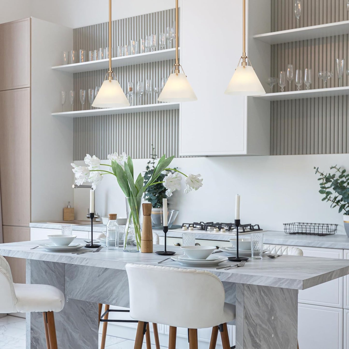 Gold Pendant Lights, 1-Light Modern Pendant Lighting for Kitchen, Frosted Glass Kitchen Island Pendant Light for Dining Room, Bedroom, Foyer, Hallway