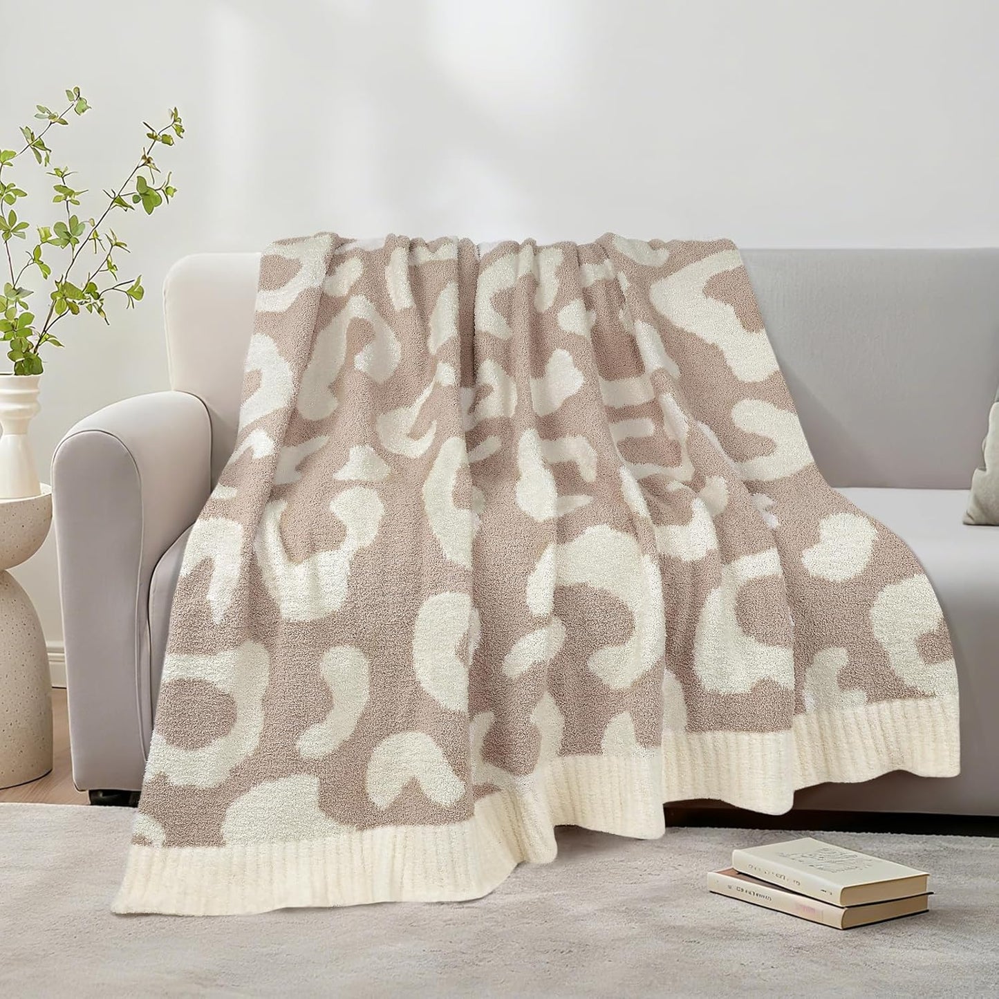 MACEVIA Knit Leopard Throw Blanket 50" x 60" Super Soft Cozy Cheetah Print Blanket for Couch Sofa Bed, Warm Animal Blanket Valentines Day Gift for Women (Leopard Brown)