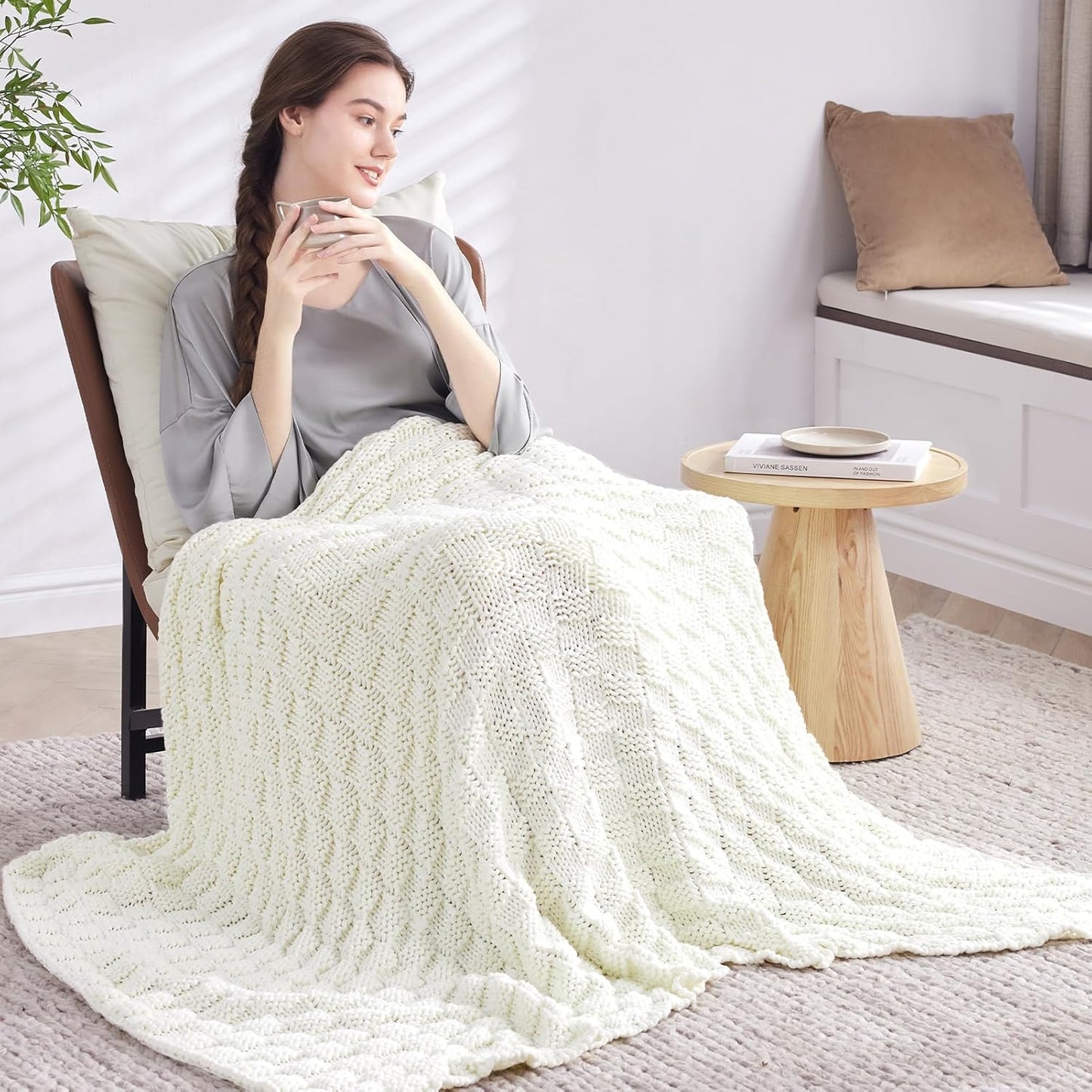 Knitted Weighted Blanket for Adult, No Beads Heavy Blanket 48” x 72'' 12lbs, Breathable Chunky Knit Blanket, Cooling Weighted Blanket for Hot Sleepers, Christmas Home Decor (Ivory White)