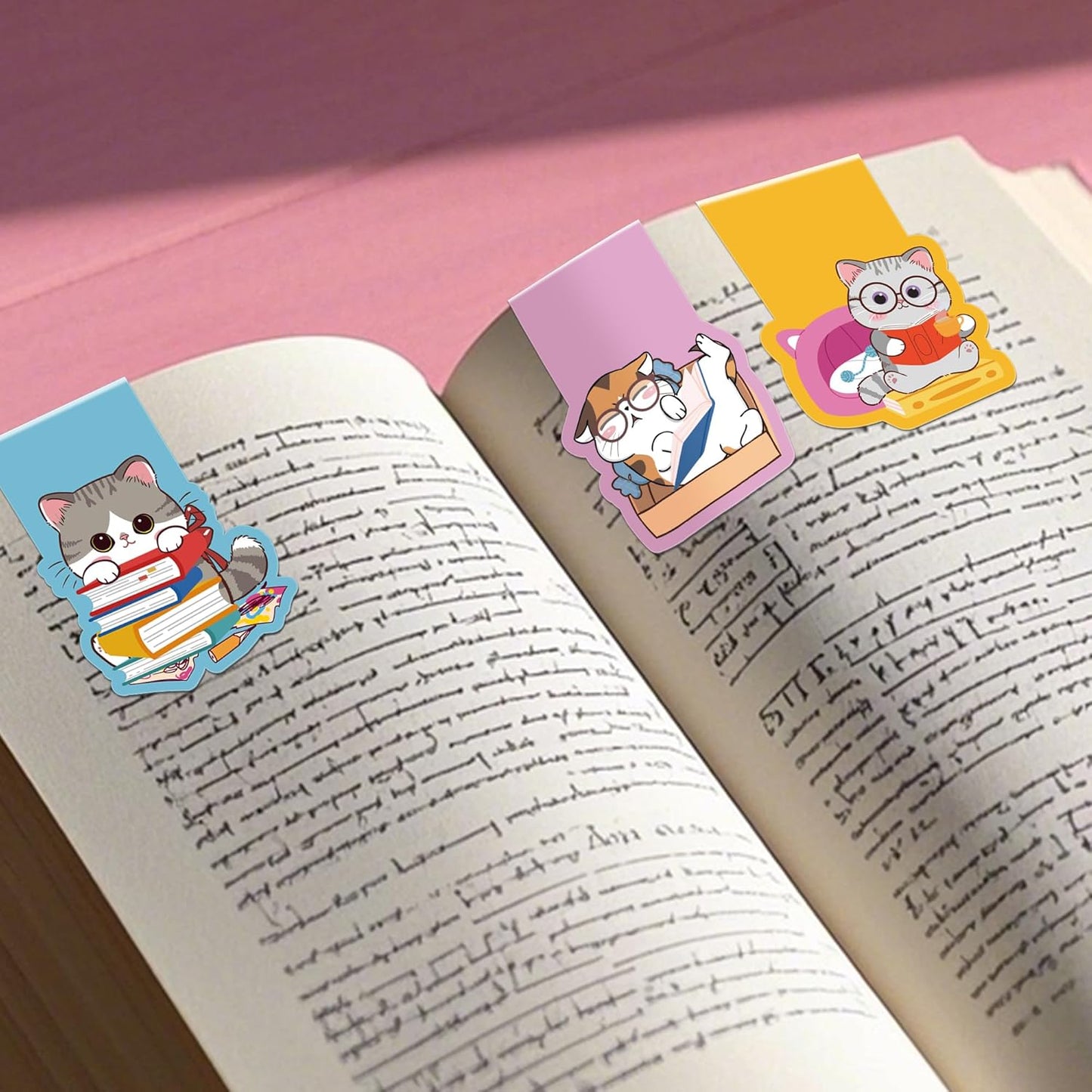 Cat Magnetic Bookmarks, 8 Pcs Cute Cartoon Cat Magnet Page Markers Animal Bookmark Clips for Reading, Magnetic Book Marks for Students Teachers Book Lovers School Office Gifts