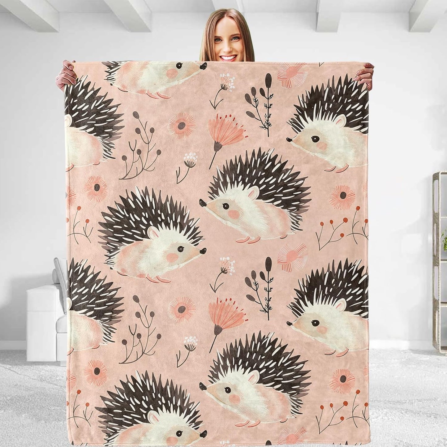Cute Hedgehog Throw Blanket - Ultra Soft, Plush, Lightweight, Warm, Fuzzy Anti-Pilling Flannel Blanket for Couch, Bedroom, Travel, Sofa, Living Room 50in×60in