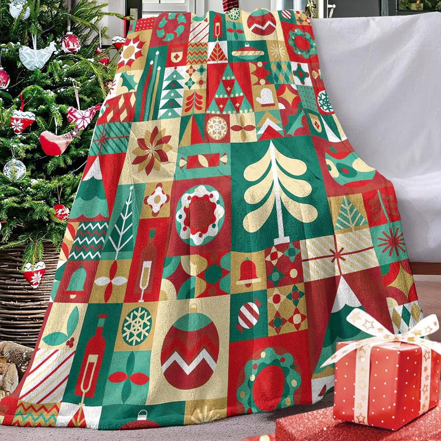 Christmas Geometric Flannel Throw Blanket, Colorful Xmas Tree Balls Wreath Birthday Gifts for Kids Men Women, Winter Holiday Soft Blankets for Bedding Sofa 50 x 60 Inches