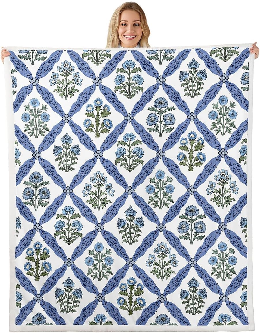 Erosebridal Blue Block Fleece Throw Blanket Baby 30"x40" Boho Plush Sherpa Blanket Cute Aesthetic Florals for Women Girls Abstract Botanical Farmhouse Vintage Garden Room Decor