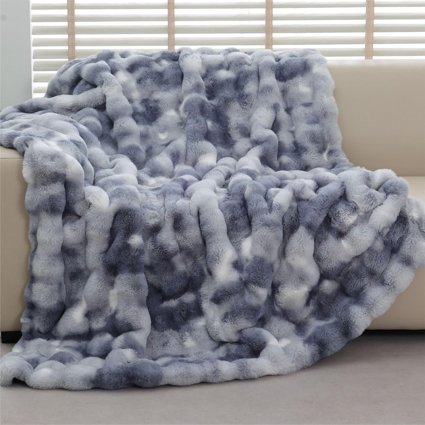 Blue Faux Fur Throw Blanket for Couch, 50x60 Inch Cozy Plush Blanket for Bed, Sofa & Reading Nook Chair Bedroom Living Room