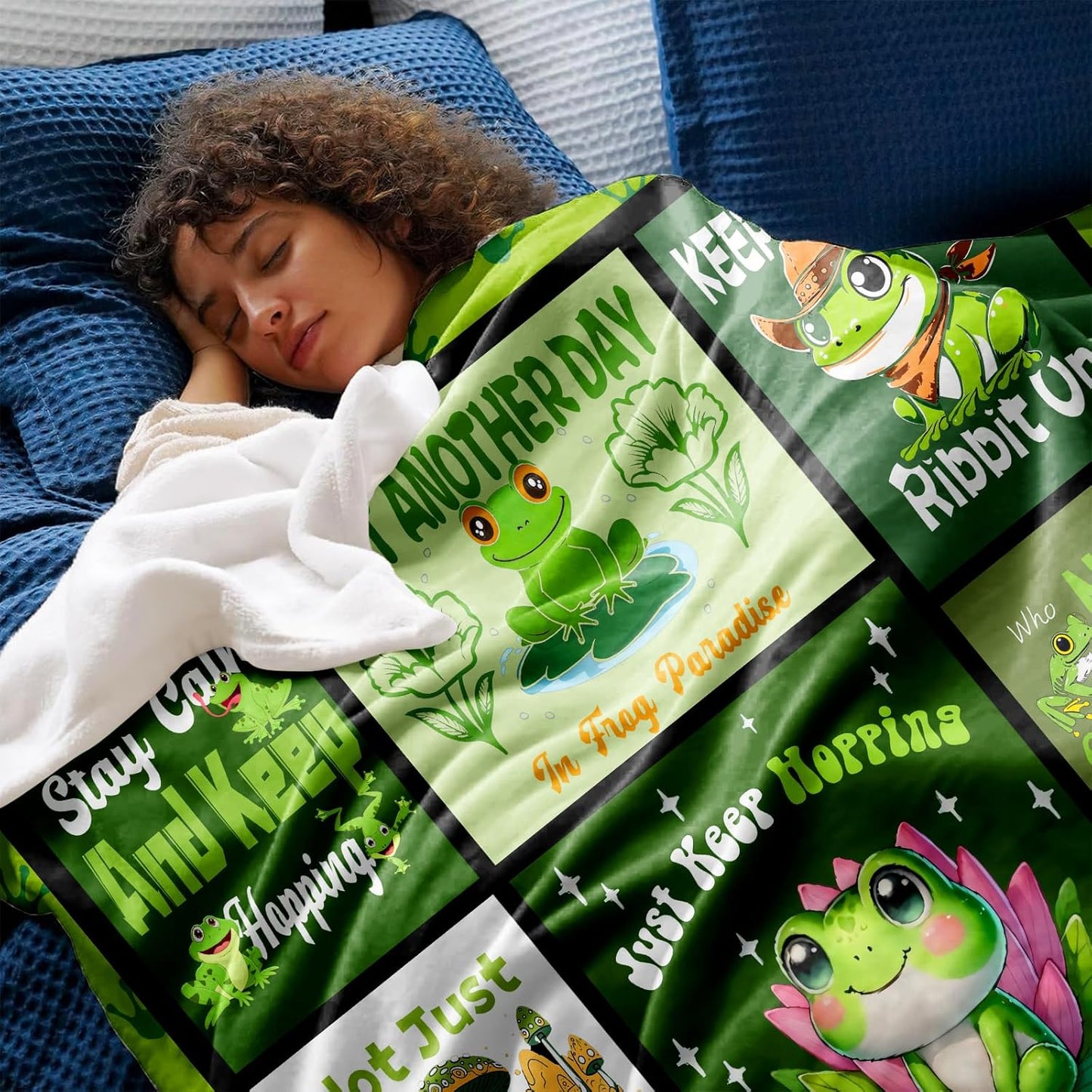 Gifts for Frog Lovers — Kawaii Frog Throw Blanket, Green Room Decor for Kids Teens Adults, Couch/Bed/Dorm, Cottagecore, Birthday Christmas Mothers Day Valentines Day, 50'' x 60''