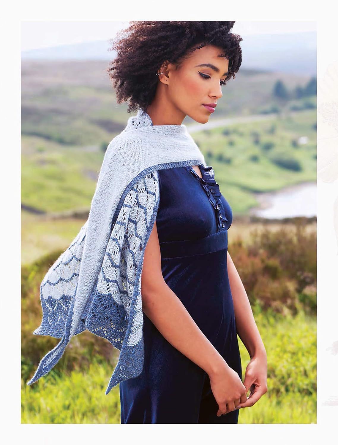 Shawls, Wraps, and Scarves: 21 Elegant and Graceful Hand-Knit Patterns (Dover Crafts: Knitting)