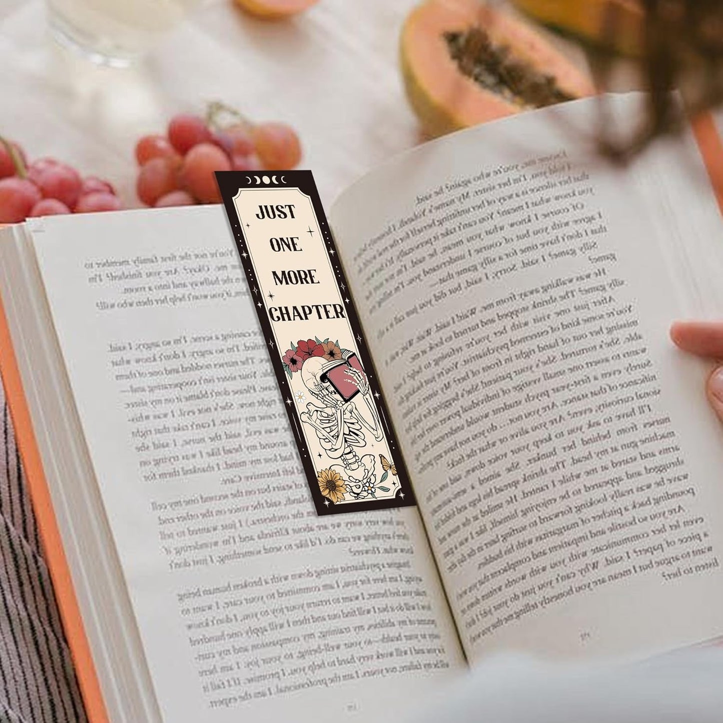 Gothic Skull Bookmarks Gifts: 40 Pcs Skeleton Reading Book Marks Bulk, Horror Theme Page Marker Clips for Women Men Book Lovers, Spooky Gifts for Halloween School Office Supplies