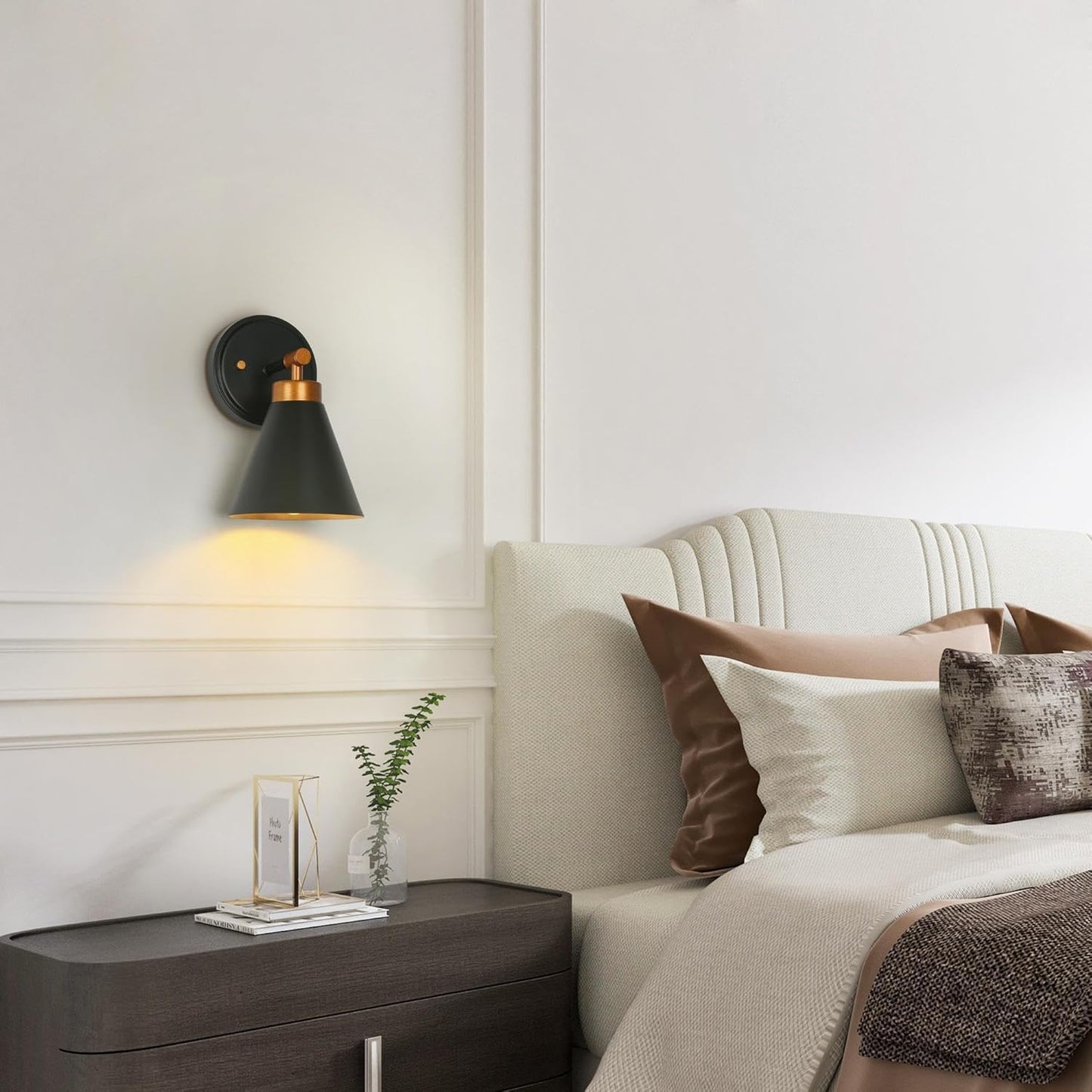 Sconce Wall Lighting, 1 Light Black Gold Wall Sconce Light Fixture, Modern Farmhouse Wall Mounted Light with Metal Shade for Bedroom, Living Room, Balcony, Matte Black and Brushed Gold Finish