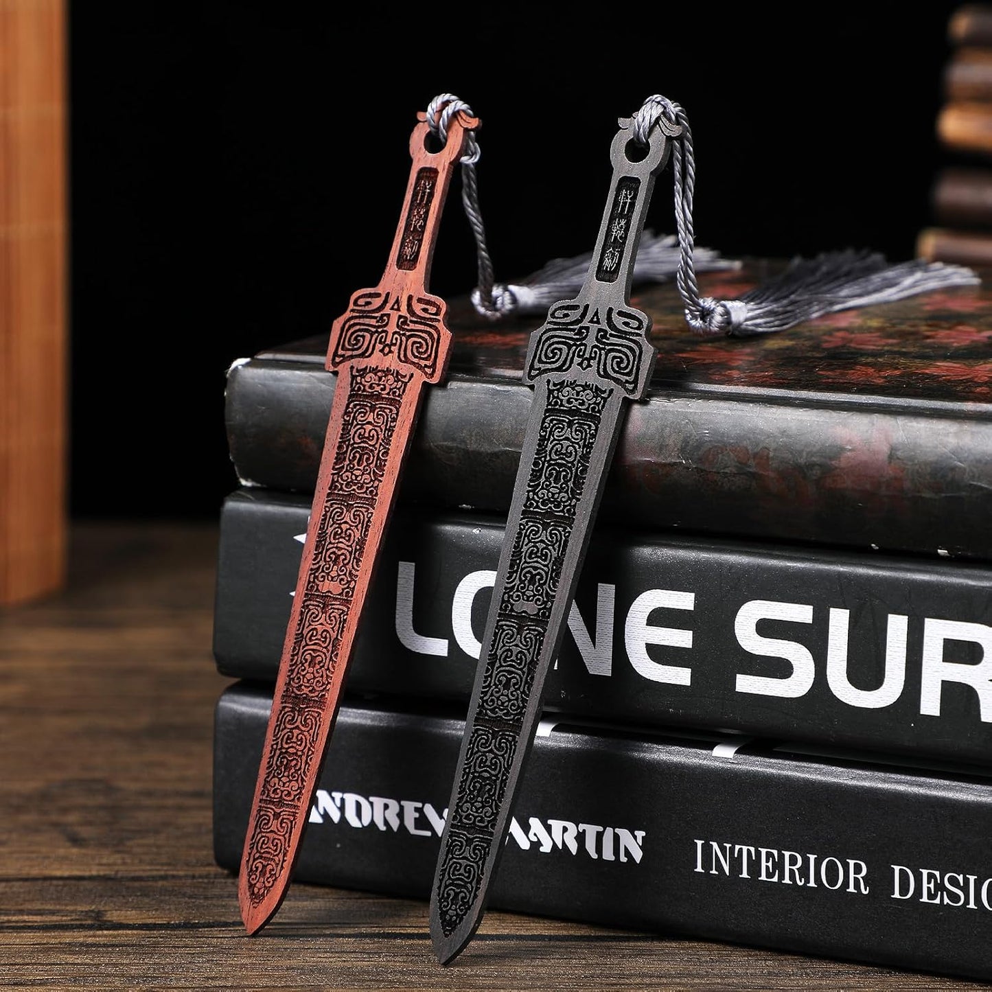 2PCS Sword Shaped Wooden Bookmarks, Creative Vintage Style Woode Bookmark Handmade Wood Book Mark Reading Page Markers Woods Book Marks for Men Crafting Book Lovers