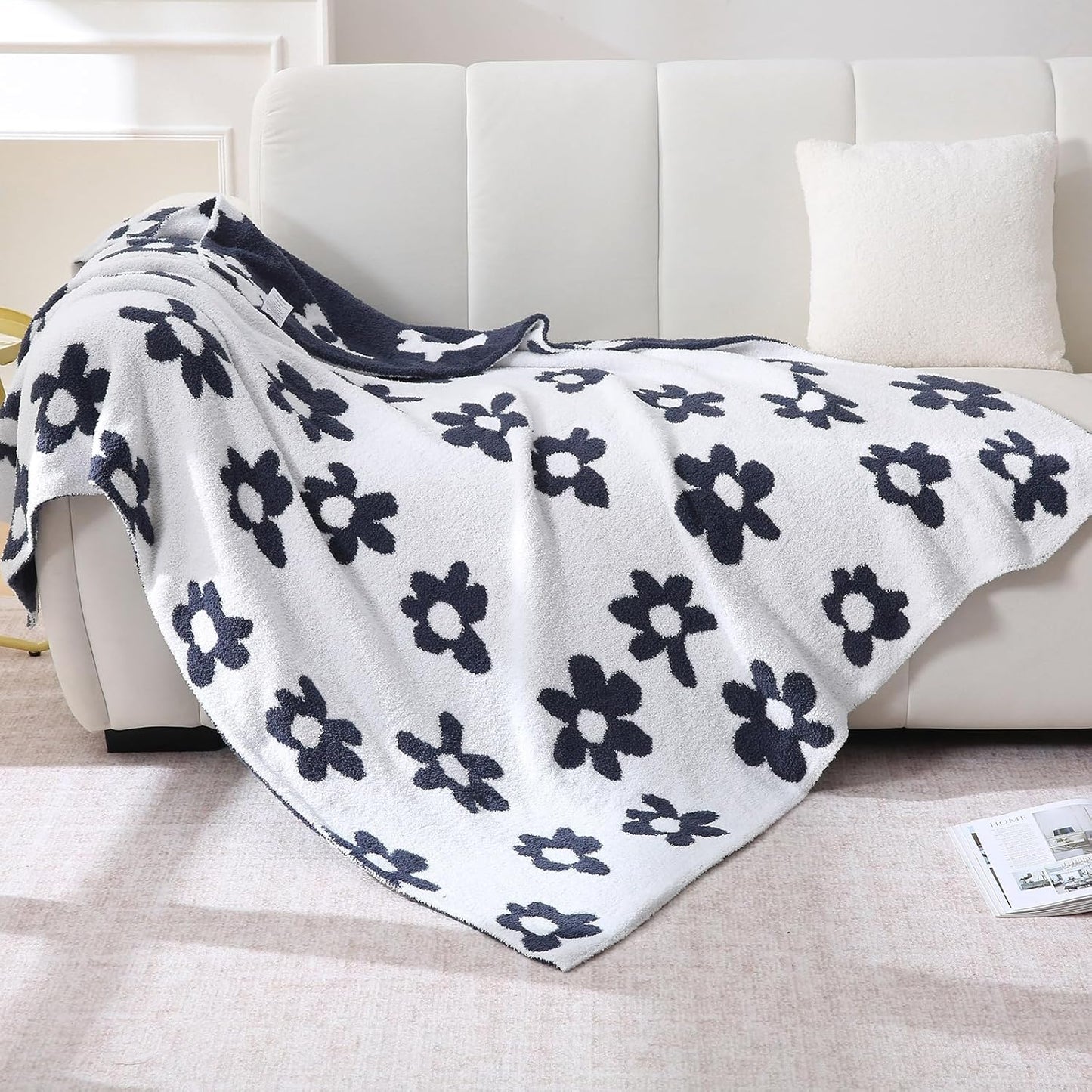 Floral Reversible Throw Blanket - Chenille Daisy Sunflower Knit Blanket for Couch Bed, All Season Soft Microfiber Decorative Throws for Home Decor, 50x60 inches, Dark Blue/Off White.