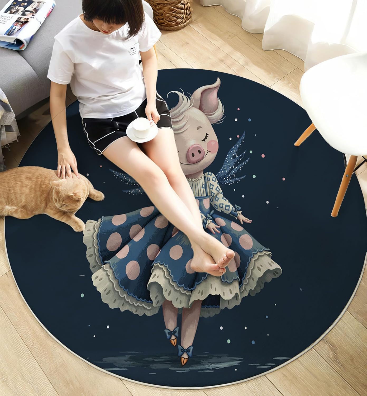 Cute Dress Pig Round Rugs 5Ft, Cartoon Animal Round Living Room Area Rug, Washable Large Soft Circle Rug for Bedroom, Non Slip Ultra Thin Floor Carpet for Dining Room, Navy Blue