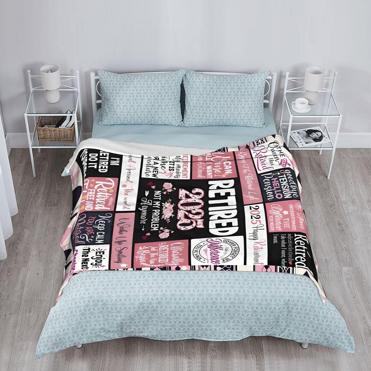 RETIREDS 2025 NOT My Problems Anymore Blanket Soft Cozy Throw Funny Retirement Gift for Men Women Retiree Party Celebration Present