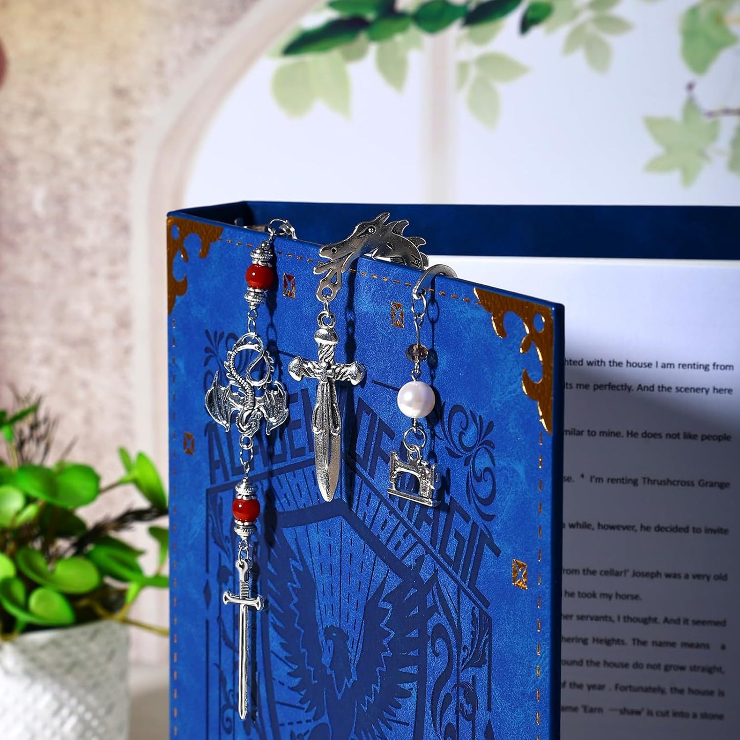 Vintage Witch Dagger Sword Pendant Silver Dragon Metal Hook Bookmark,Handmade Wicked Bookmarks for Reading Women,Men,Book Lovers,Girls,Teens,Teachers and Students
