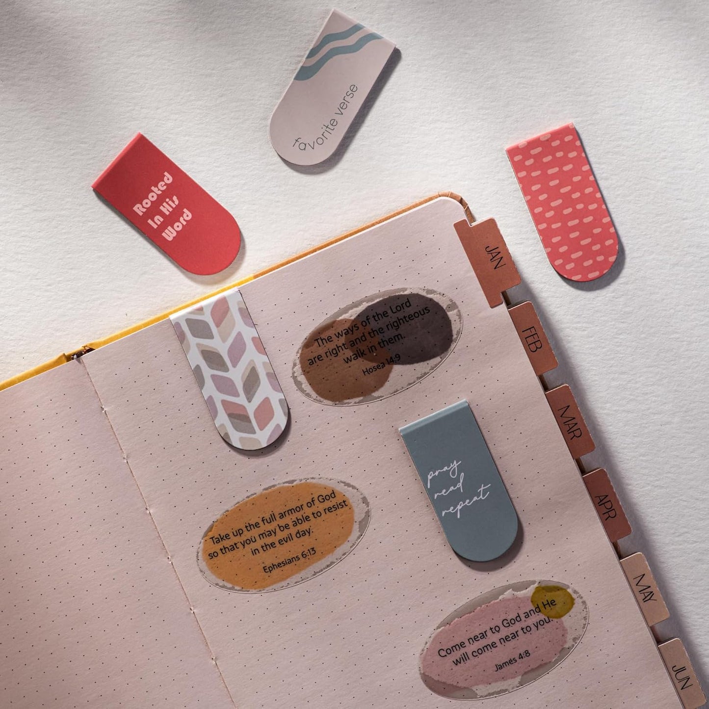 DiverseBee Magnetic Bible Bookmarks - 5 Pack Magnetic Book Marks for Reading Women, Men and Kids, Page Markers, Bible Study Supplies and Christian Gifts, Bible Accessories (Pray)