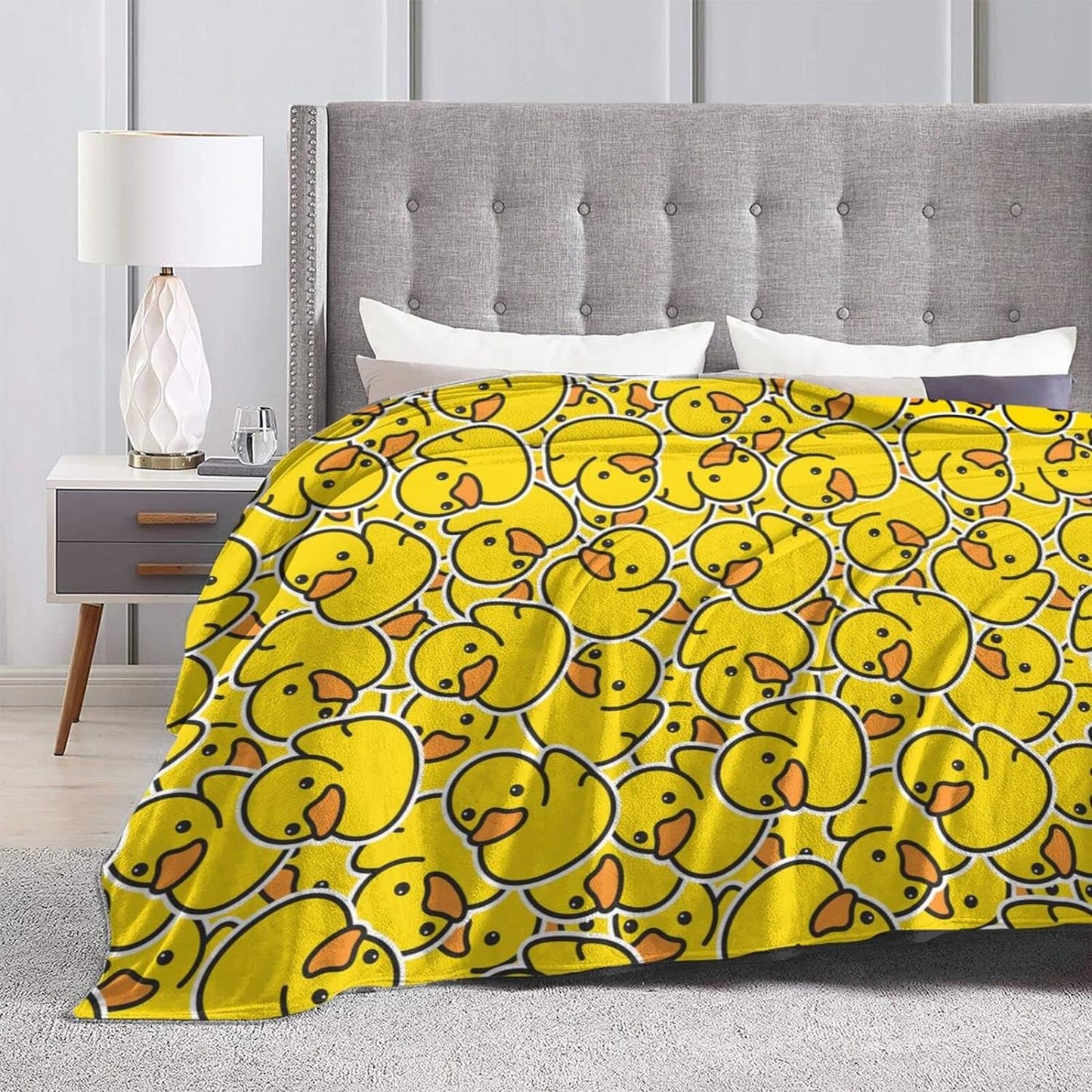 Perinsto Cute Rubber Ducky Throw Blanket Ultra Soft Warm All Season Yellow Cartoon Ducks Decorative Fleece Blankets for Bed Chair Car Sofa Couch Bedroom 80"X60"