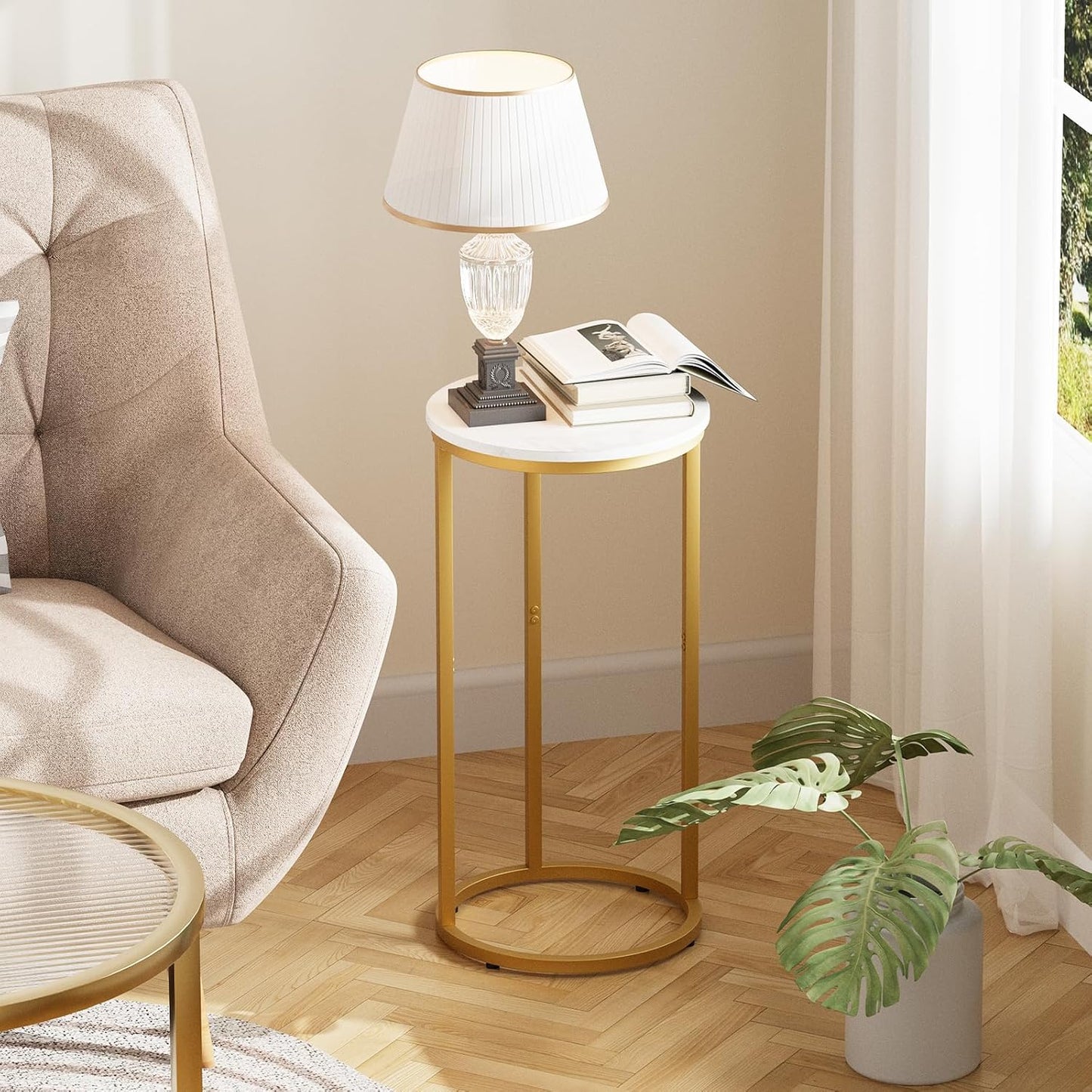 C Shaped End Table, Couch Side Tables for Living Room, Round Sofa End Table with Metal Frame, Small Wooden Snack Table for Bedroom, Small Spaces, Easy Assembly (Gold)