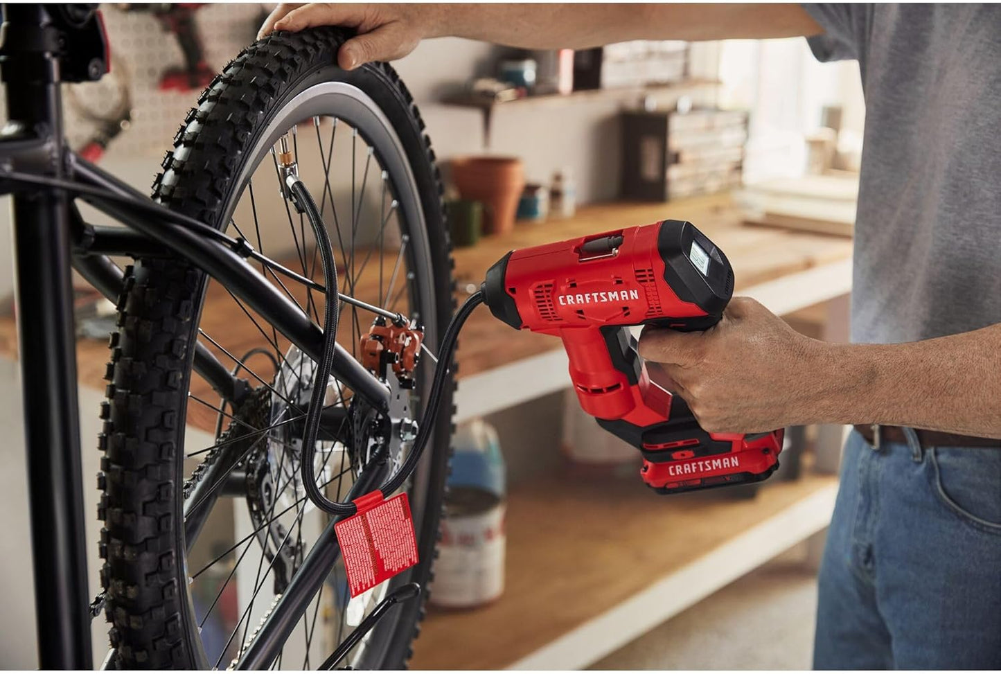 CRAFTSMAN V20 Air Compressor Portable, Cordless Tire Inflator, Up To 150 PSI Tire Pump, with Digital Pressure Gauge, Tool Only (CMCE521B)