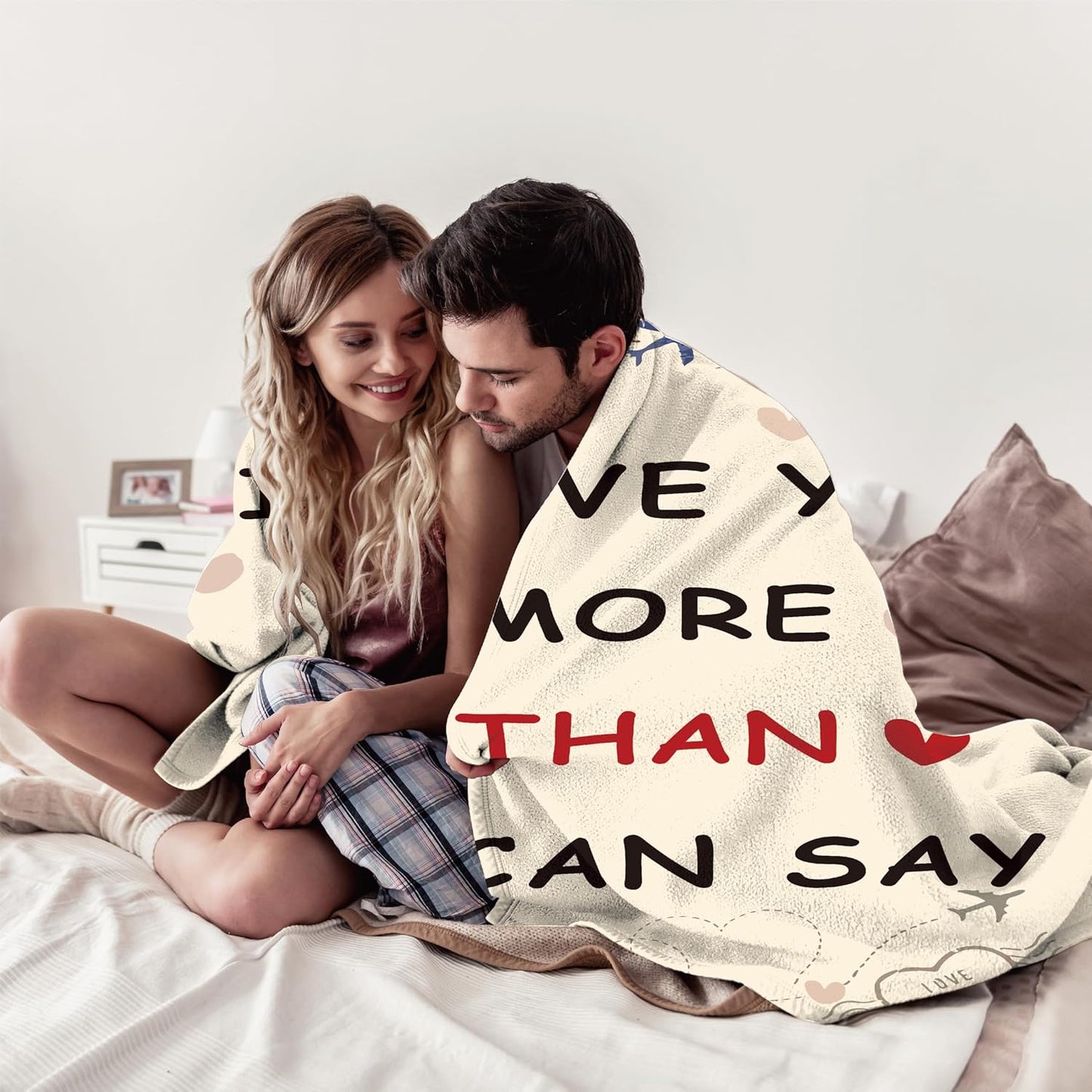 Romantic Love Blanket Gift – Cozy Flannel Throw for Wife Husband Girlfriend Boyfriend, Anniversary Wedding Valentine’s Day Blanket, Sentimental Gift for Couples and Family