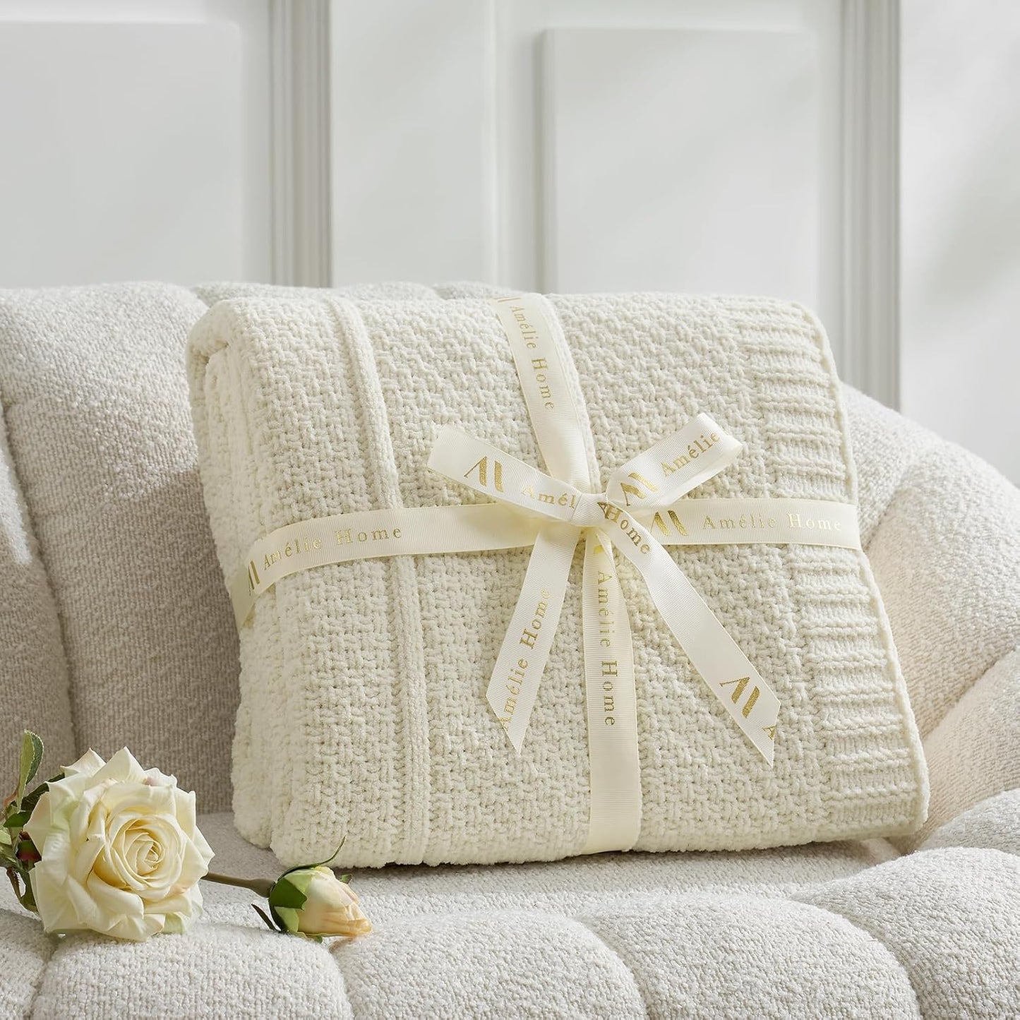 Amélie Home Premium Chenille Throw Blanket, Soft Cozy Moss Stitch Knit Blanket for Couch, Sofa, Chair, Home Decor, Ivory 50"x60"