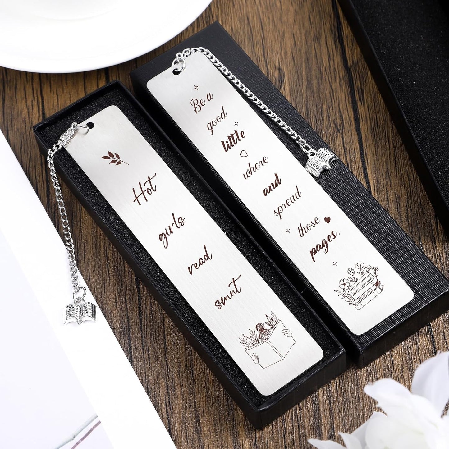 Metal Smut Bookmark Gift - 2Pcs Smutty Bookmarks with Pendant for Women Cute Bookmarks for Friends Funny Book Marks Set for Book Lovers Book Accessories for Book Nerd