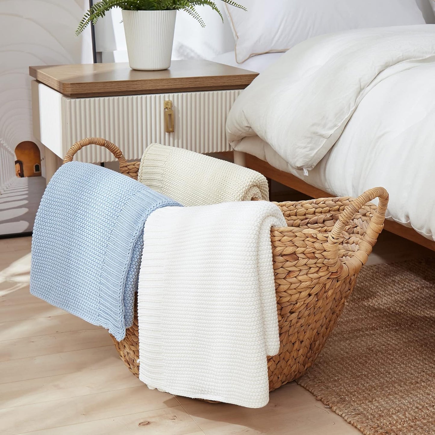 Longhui bedding 100% Cotton Light Blue Cable Knit Throw Blanket for Couch Sofa Bed Home Décor – Lightweight 50“ x 60”, Bonus Laundering Bag, Machine Washable