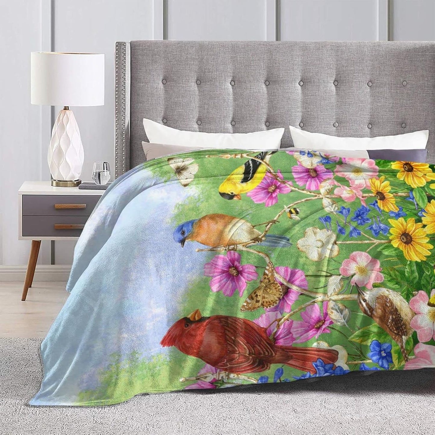 Perinsto Spring Flowers Birds Throw Blanket Ultra Soft Warm All Season Rustic Sunflowers Floral Cardinal Decorative Fleece Blankets for Bed Chair Car Sofa Couch Bedroom 60"X50"