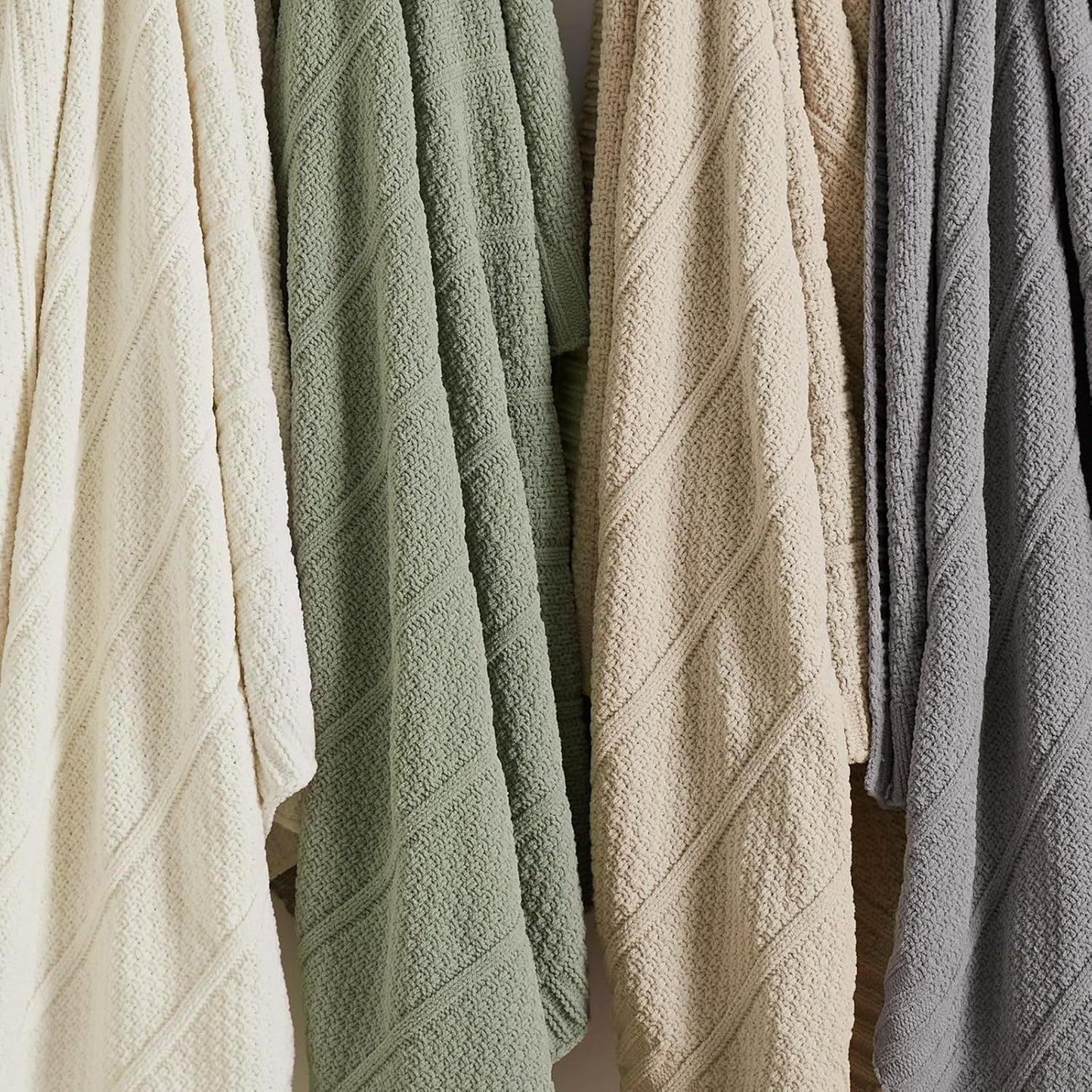 Amélie Home Premium Chenille Throw Blanket, Soft Cozy Moss Stitch Knit Blanket for Couch, Sofa, Chair, Home Decor, Ivory 50"x60"