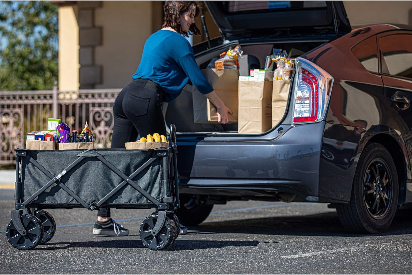 PICNIC TIME Adventure Wagon All-Terrain Folding Sport Utility Cart with Wheels, Steel Frame Collapsible Wagon for Grocery, Rolling Cart for Beach with Fitted Cover and Carry Handle, (Dark Gray)