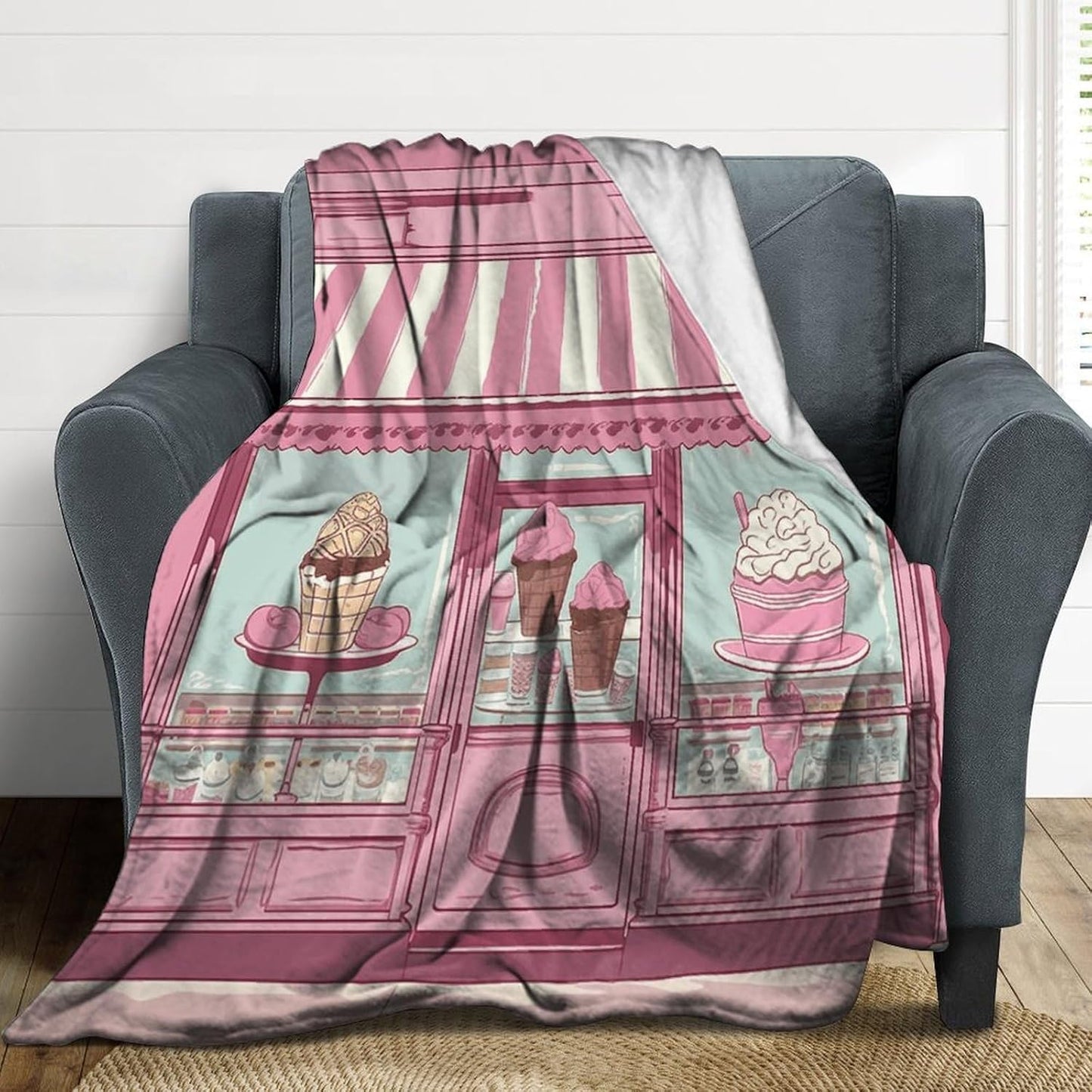 Ice Cream Store Pink Throw Blanket for Couch Super Soft Warm Lightweight Throw Blankets Cozy Flannel Bed Blanket Cute Decorative Blankets for All Seasons Home Decor Gift 30"*40"（76 * 100cm）