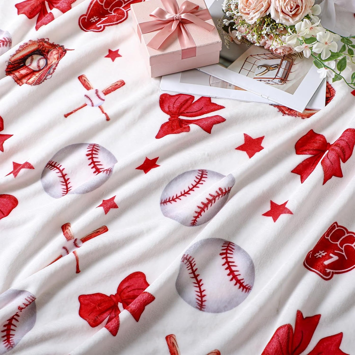 Red Bow Baseball Blanket for Teen Girls Cute Soft Flannel Throw Blanket Washable Aesthetic Fuzzy Fleece Throw for Couch Sofa Bed Decor, Valentine Galentines Day Gift 50 x 60inch