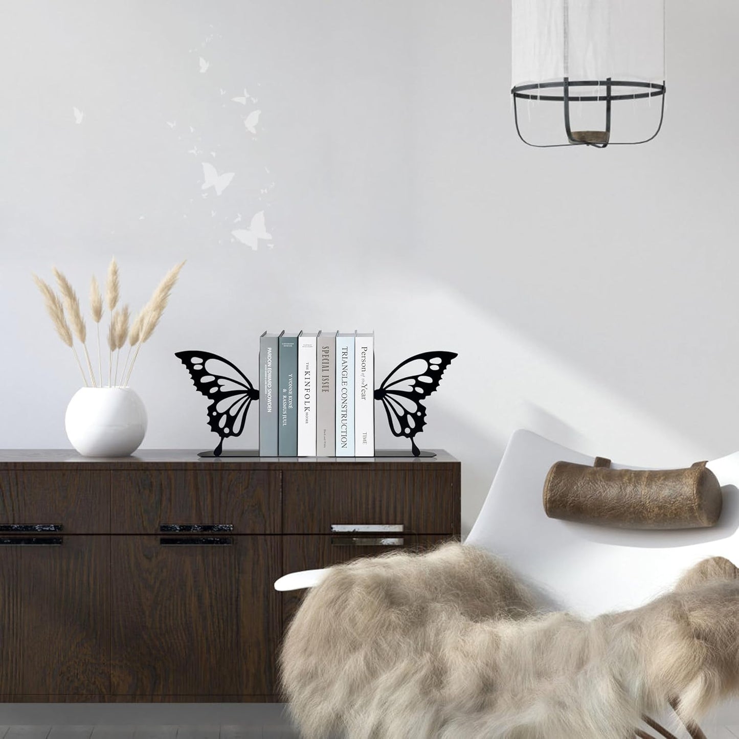 Butterfly Metal Bookends Cute Butterfly Book Ends for Shelves Bookshelf Decorative Objects Home Office Desk Bookshelf Decor Gifts for Family (Black)