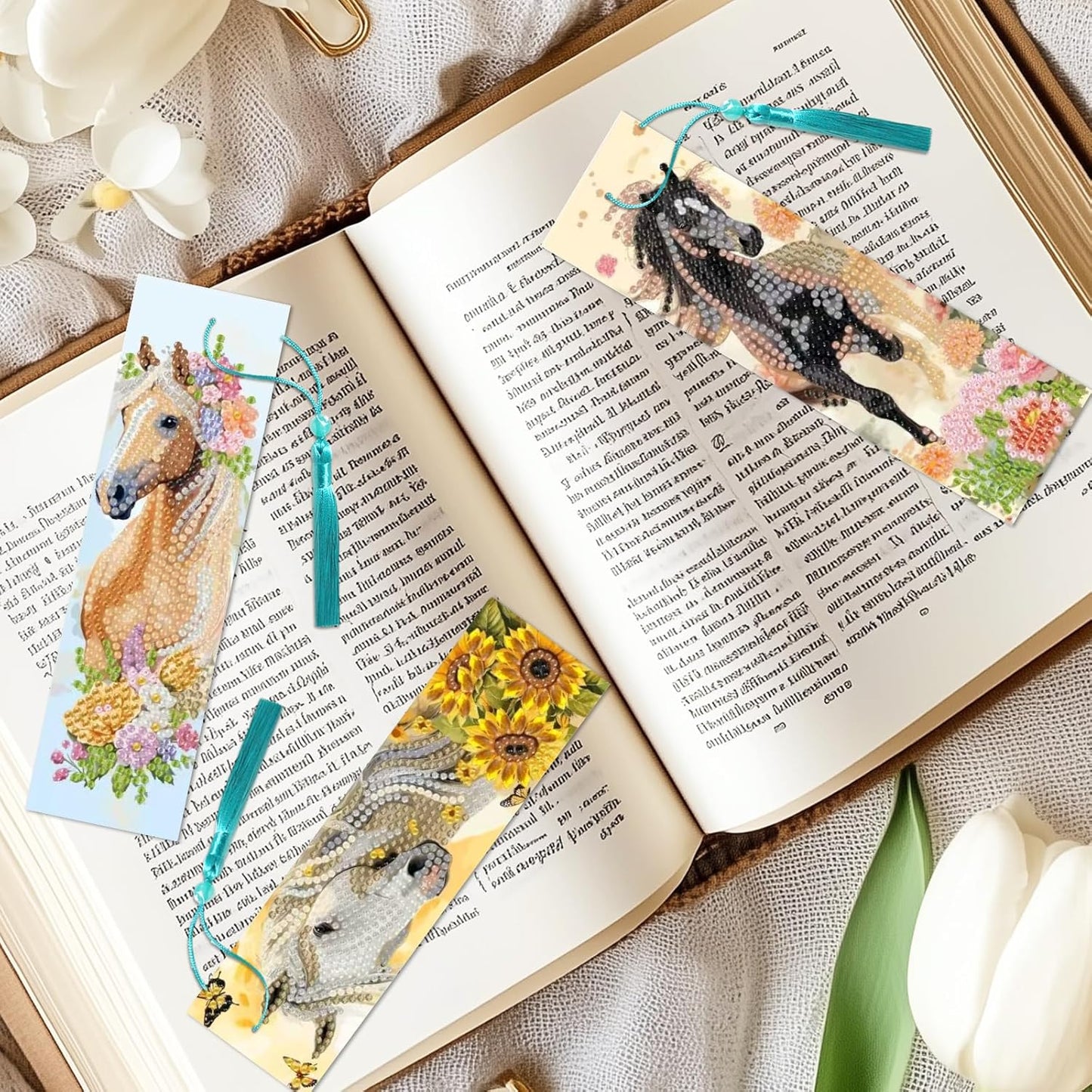 10Pcs Horse Flower 5D Diamond Art Bookmarks Floral Diamond DIY Painting Bookmarks Rhinestones Beaded Acrylic Tassel Bookmark for Adult Beginner Crafts