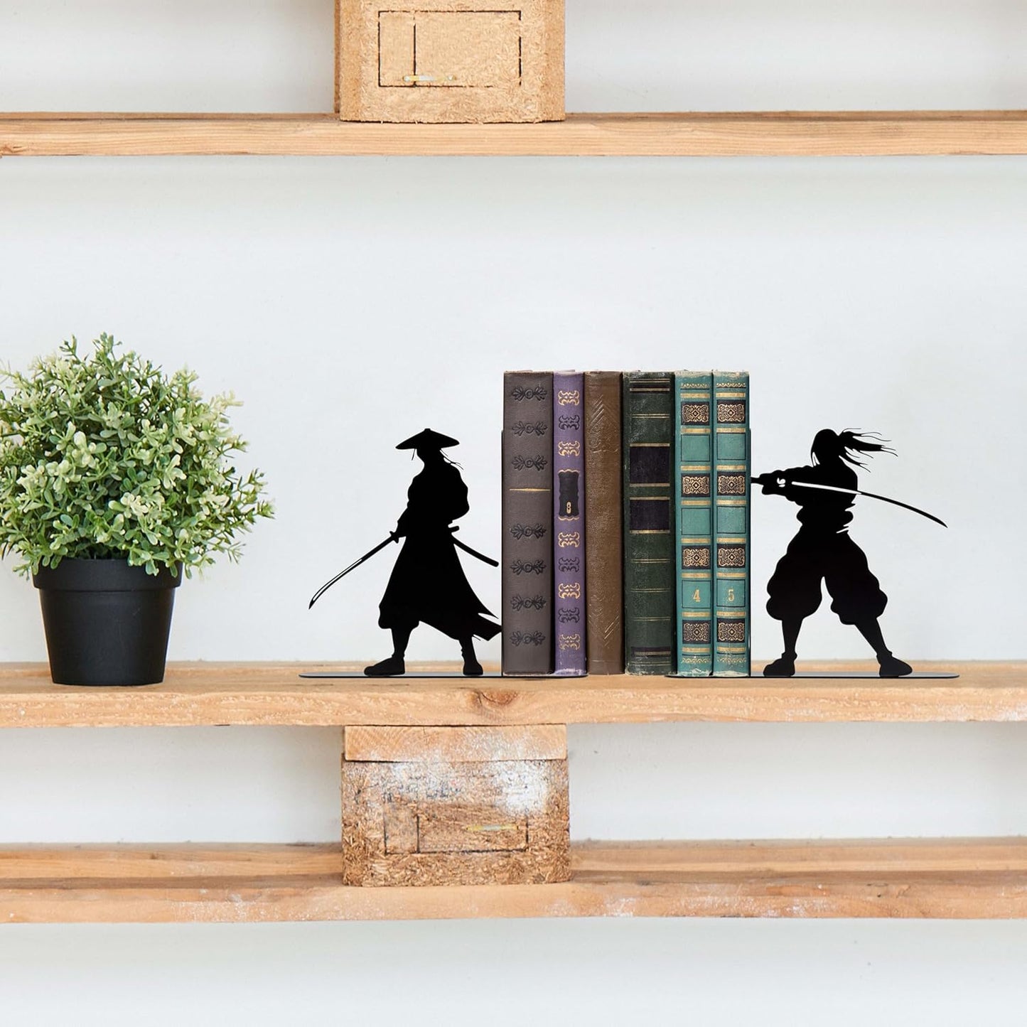Samurai Bookends for Bookshelves - Anime Inspired Metal Bookends Set, Japanese Warrior Sculpture Book Ends for Home Office Decor, Decorative Bookends Gift