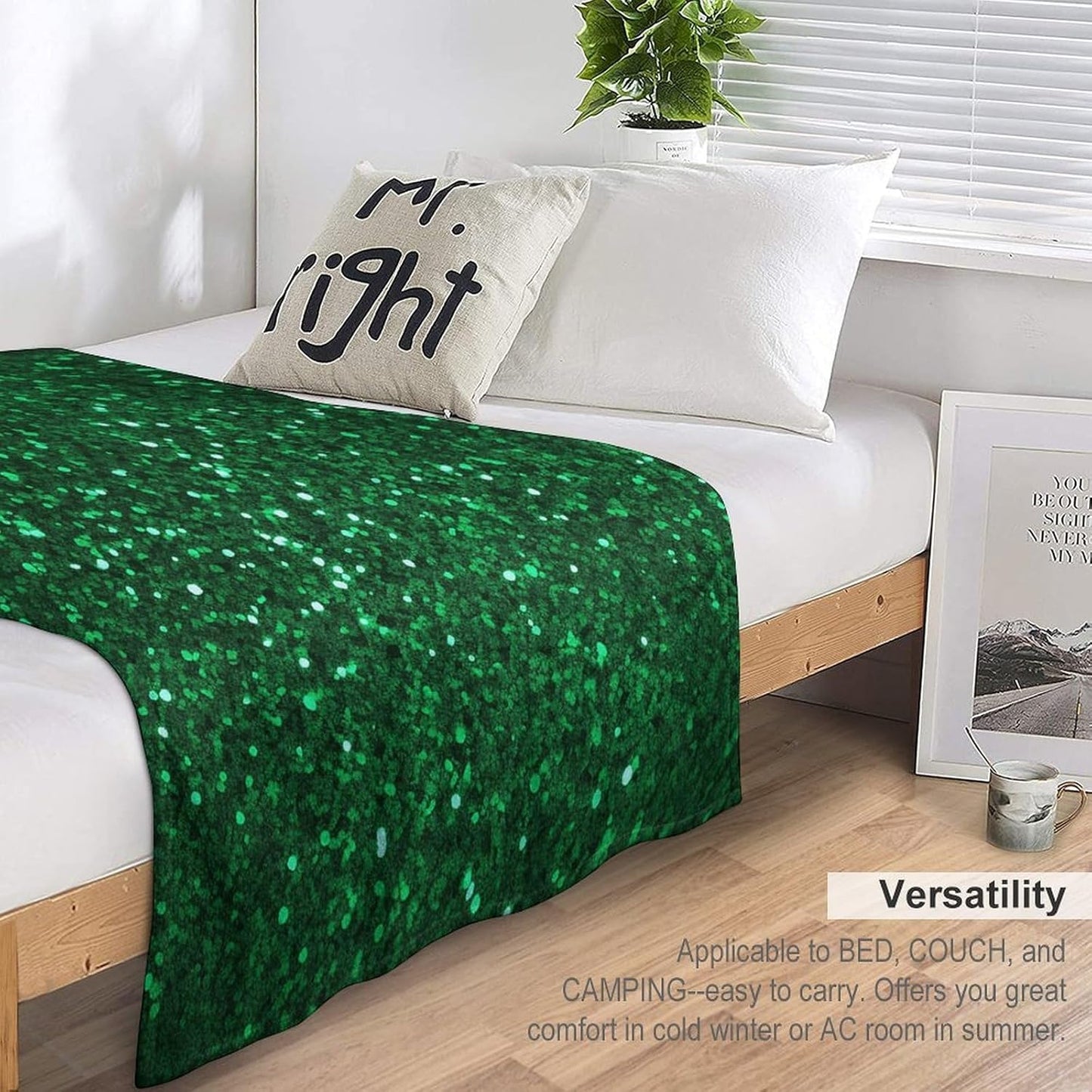 Flannel Throw Blanket 40"x50" - Ultra Soft Plush Blankets for Couch, Bed, Camping - Lightweight Green Sequin Sparkle Blanket for Women, Men, Gift, Machine Washable