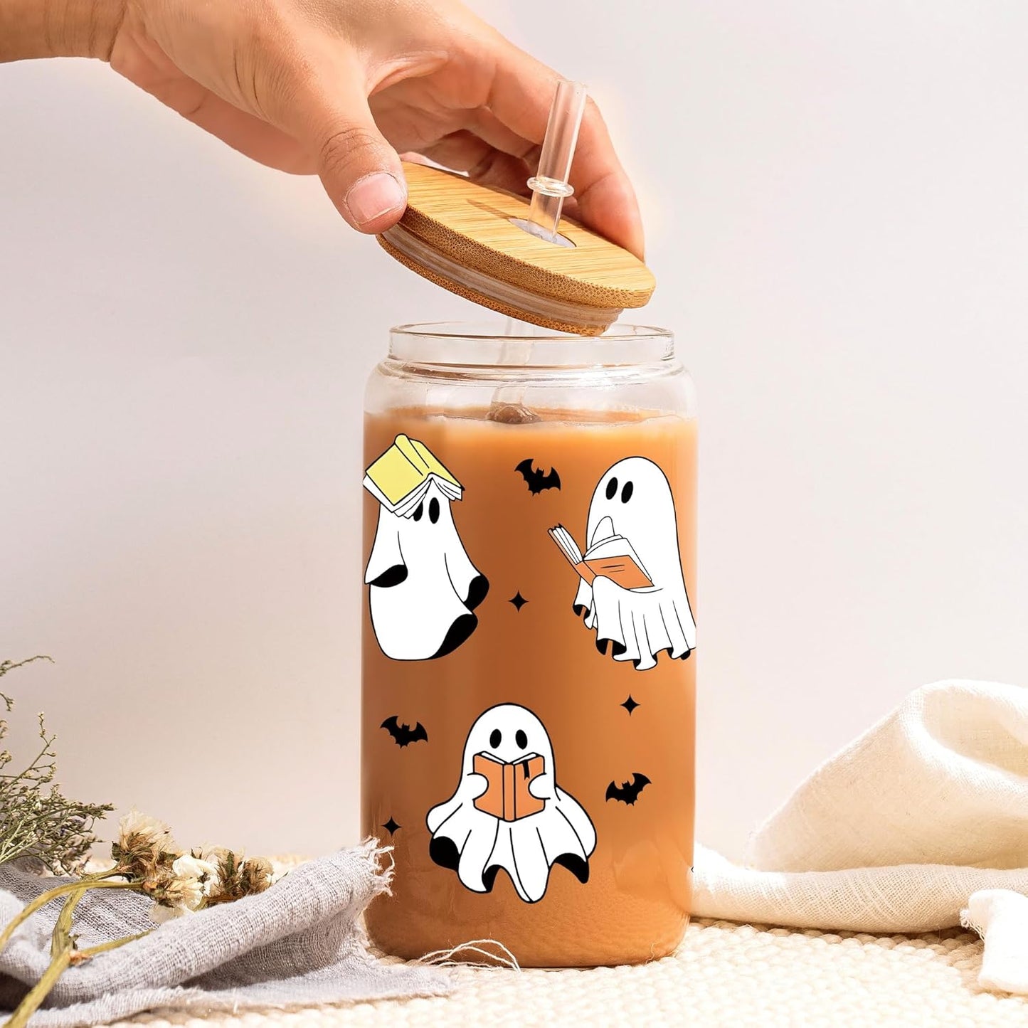 16oz Ghost Reader Halloween Cup with Lid Straw, Halloween Ghost Aesthetic Glass Can, Ghost Reader Glass Cup, Gift Idea for Book Lovers Women Sister Friends Daughter