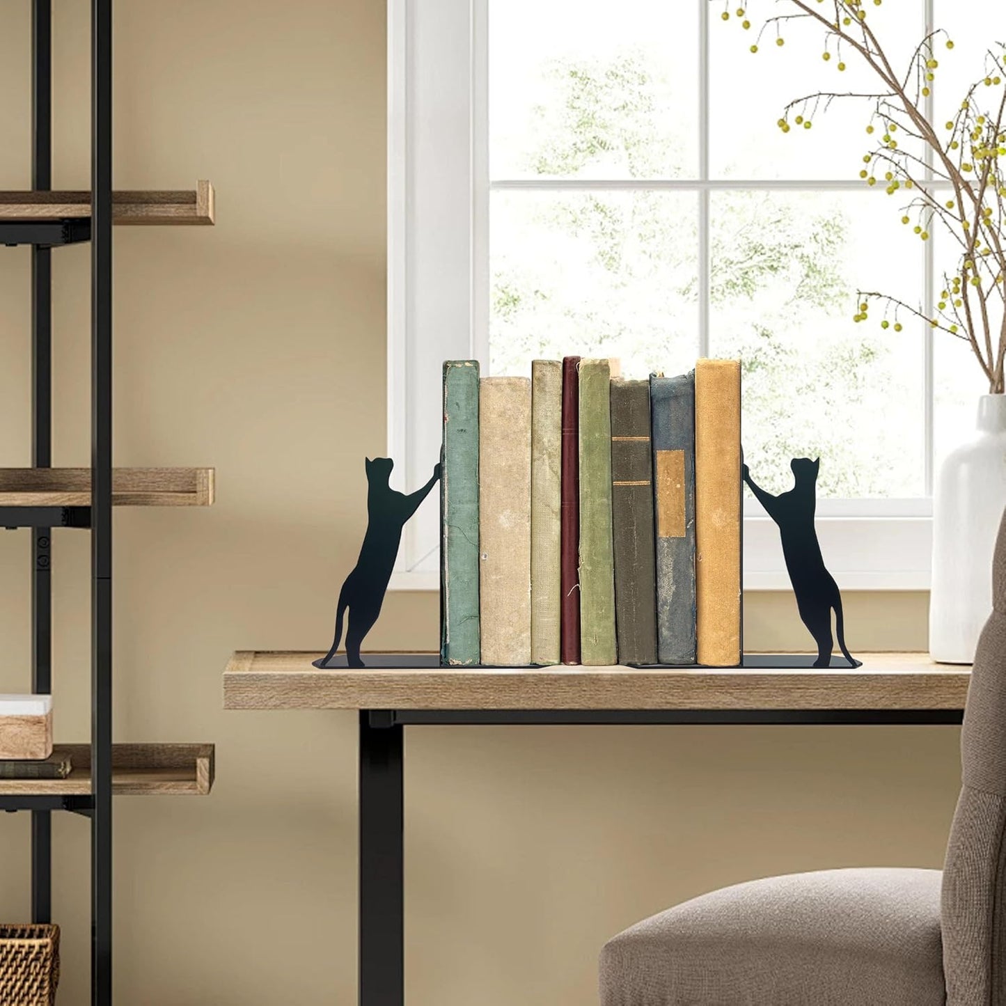 Cat Metal Bookends Cute Climbing Cat Book Ends for Shelves Bookshelf Decorative Objects Home Office Desk Nice Cat Lover Gifts for Women
