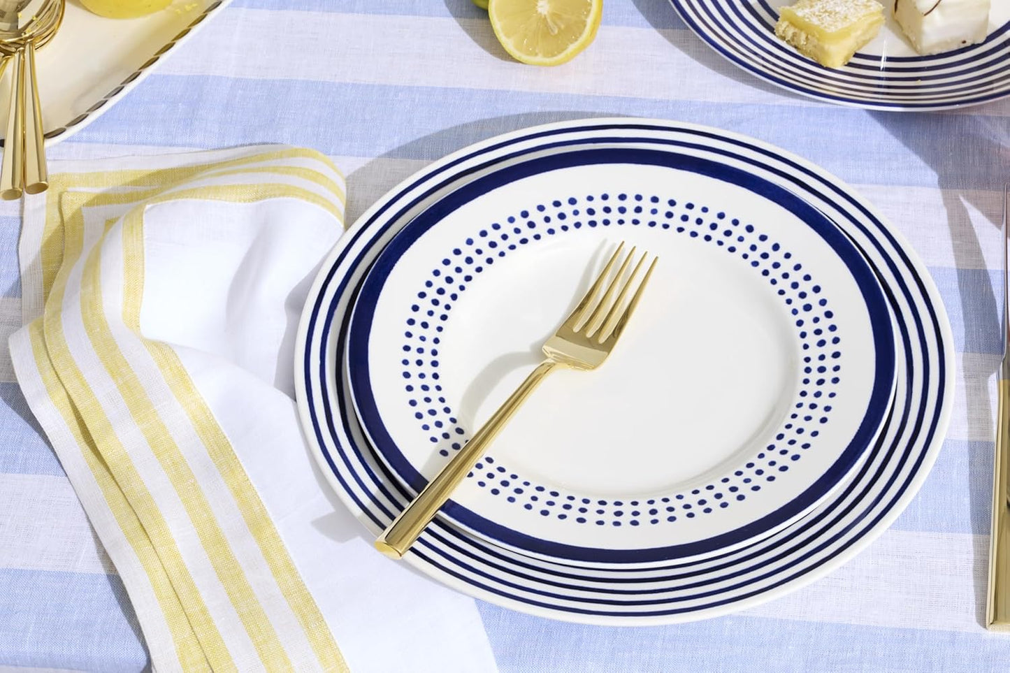 Kate Spade New York Charlotte Street West 16-Piece Dinnerware Set, 15.75 LB, Blue