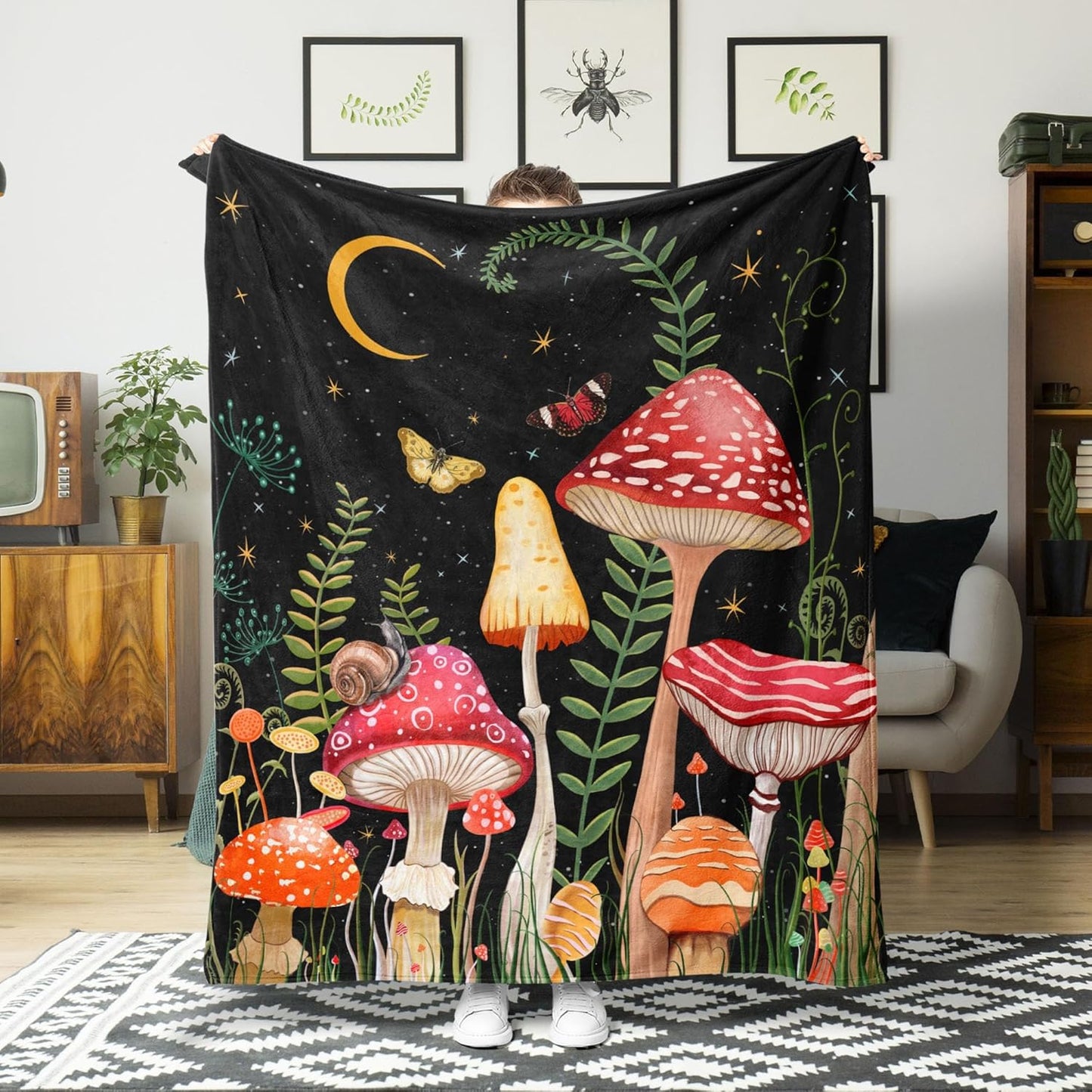 Leeisysme Mushroom Fleece Throw Blanket, Garden Plant Moon Butterfly Cozy Decor Nap Blankets Decoration Sofa Bed Couch Chair or Dorm Throws 40×50 inches